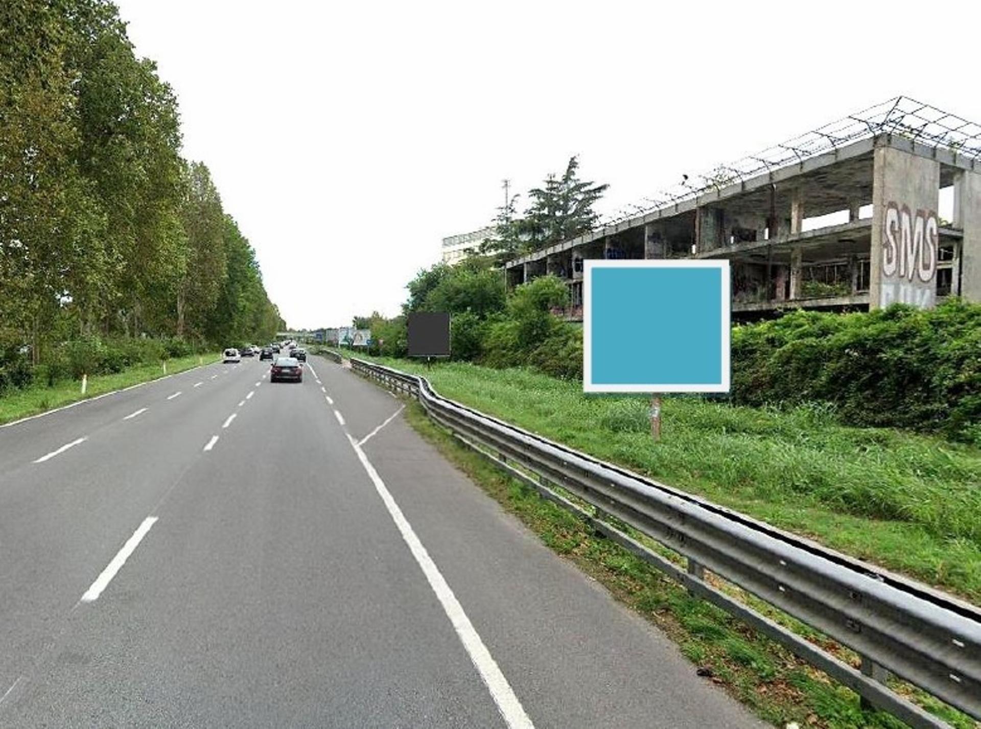 Impianto poster a Cinisello Balsamo