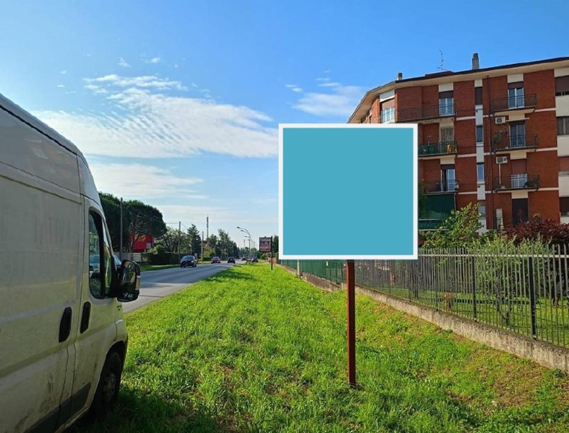 Impianto cartellonistica a Pessano con Bornago