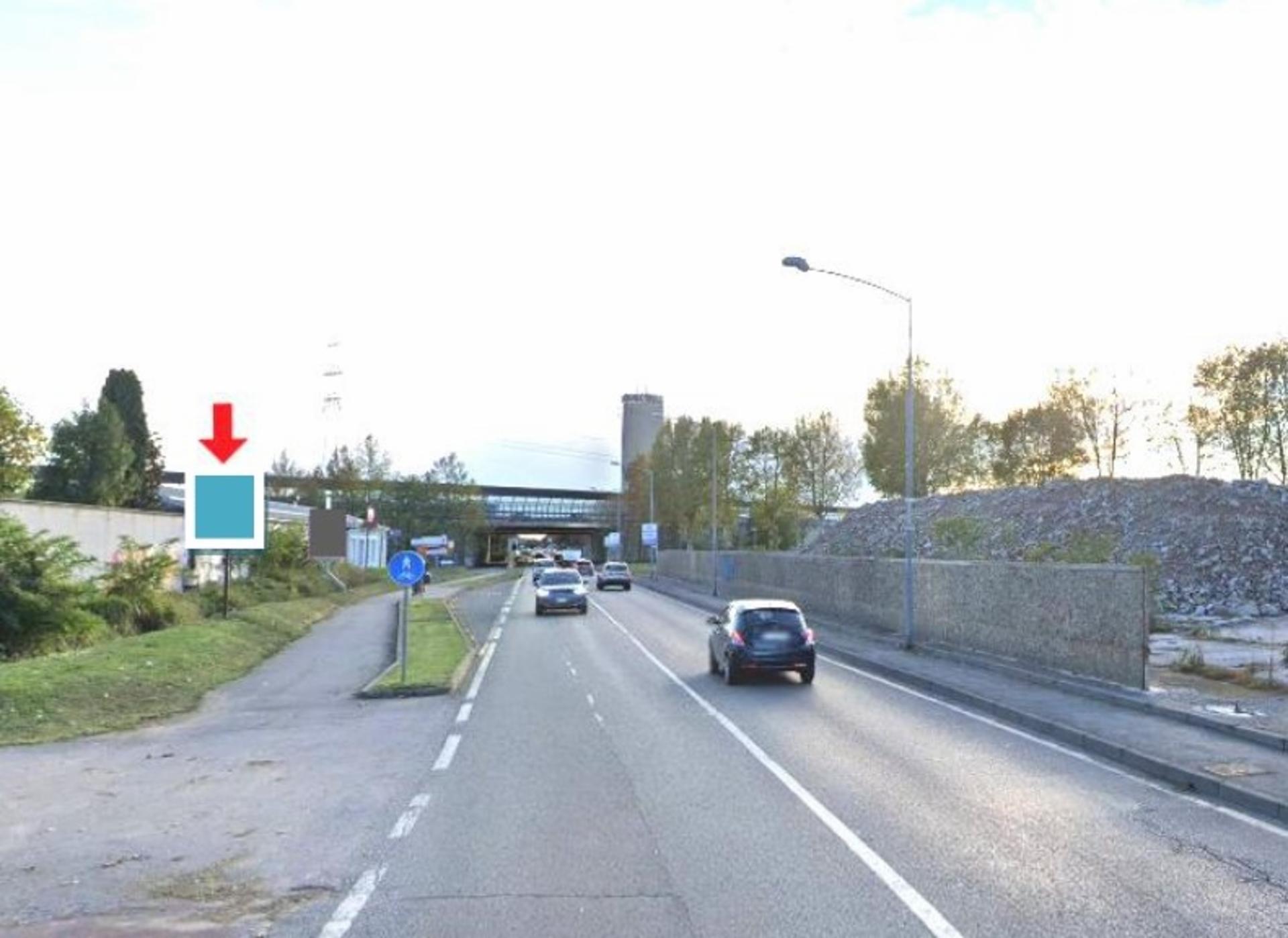 Impianto a VIALE LOMBARDIA (CIV 319) FACCIATA DIR COLOGNO MSE  Brugherio
