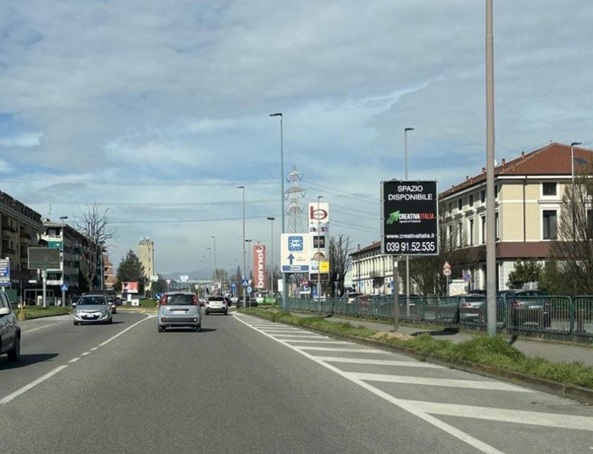 Impianto a VIALE LOMBARDIA (ROT VIA CAJANI) FACCIATA DIR CONCOREZZO  Brugherio