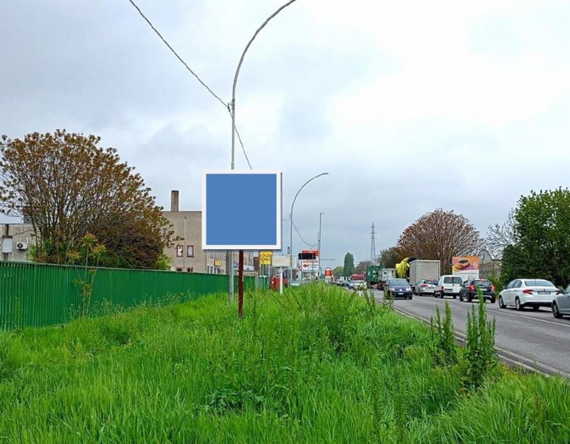 Impianto cartellonistica a Monza