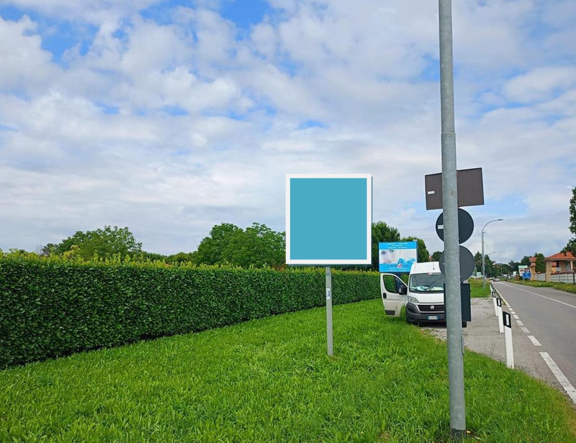Impianto cartellonistica a Bernareggio