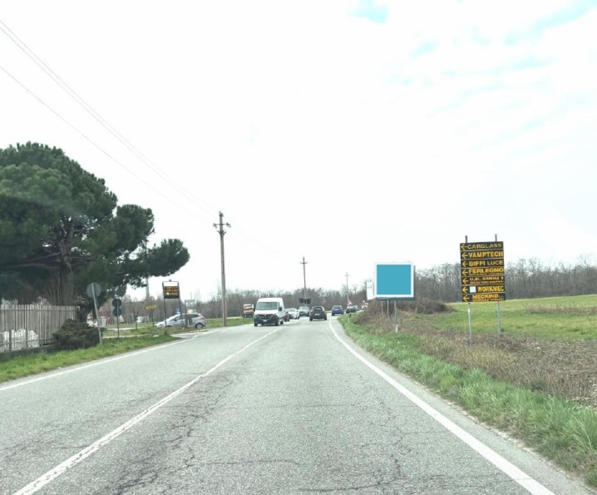 Impianto cartellonistica a Busnago