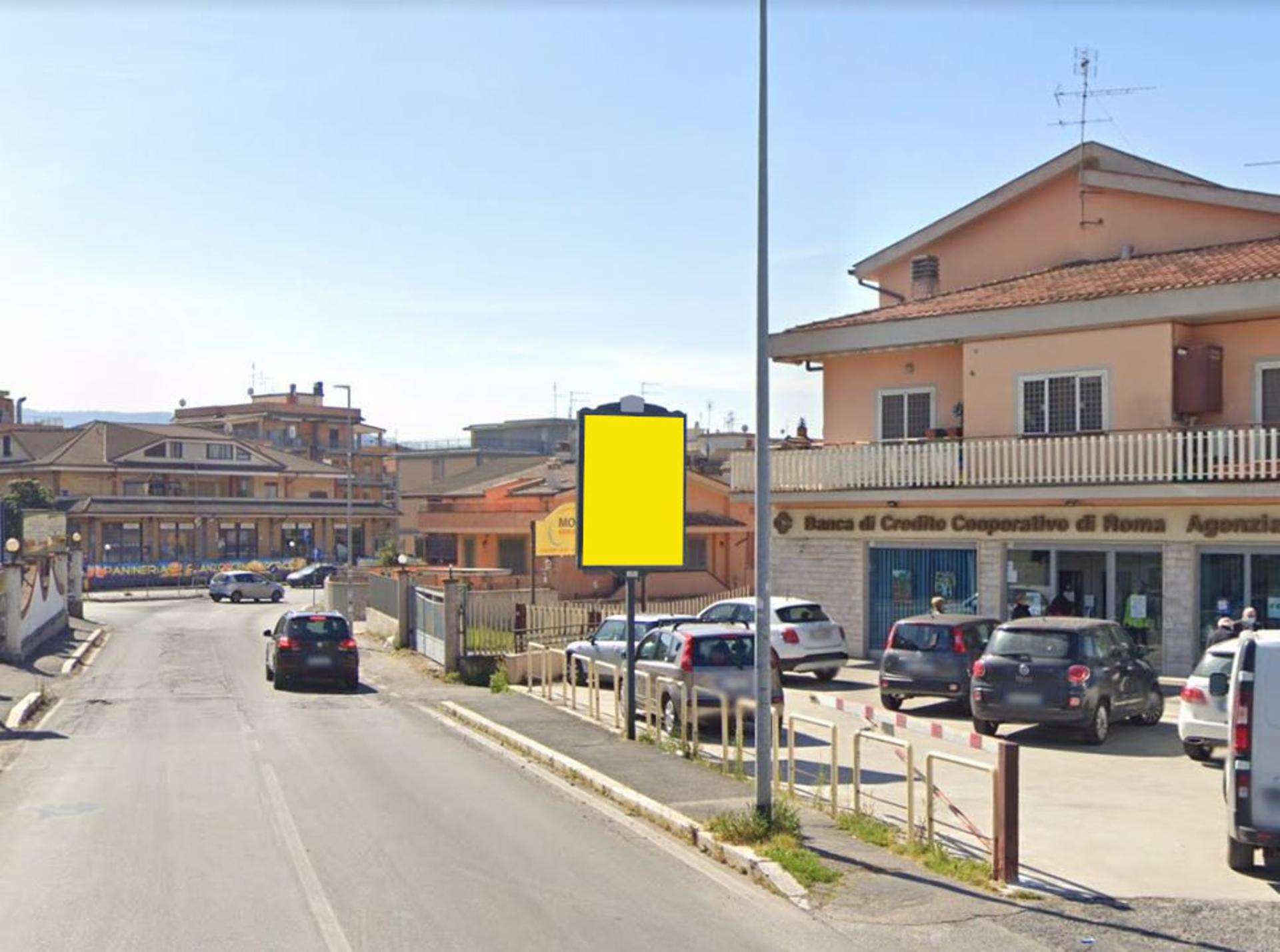 Impianto CARTELLONISTICA a Roma, in zona Centro estetico