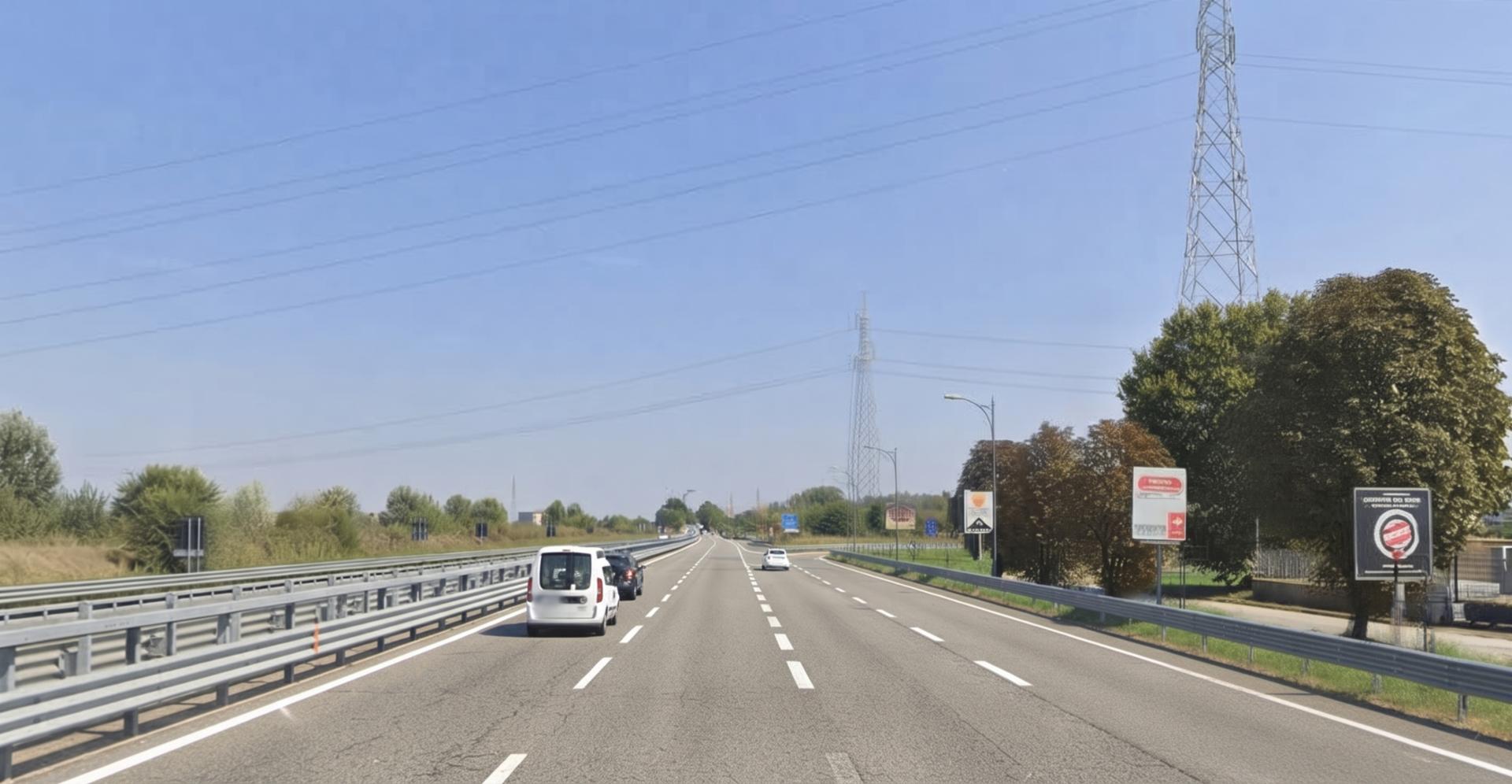 Impianto a VIA DEI CACCIATORI ingresso Carrefour  Nichelino