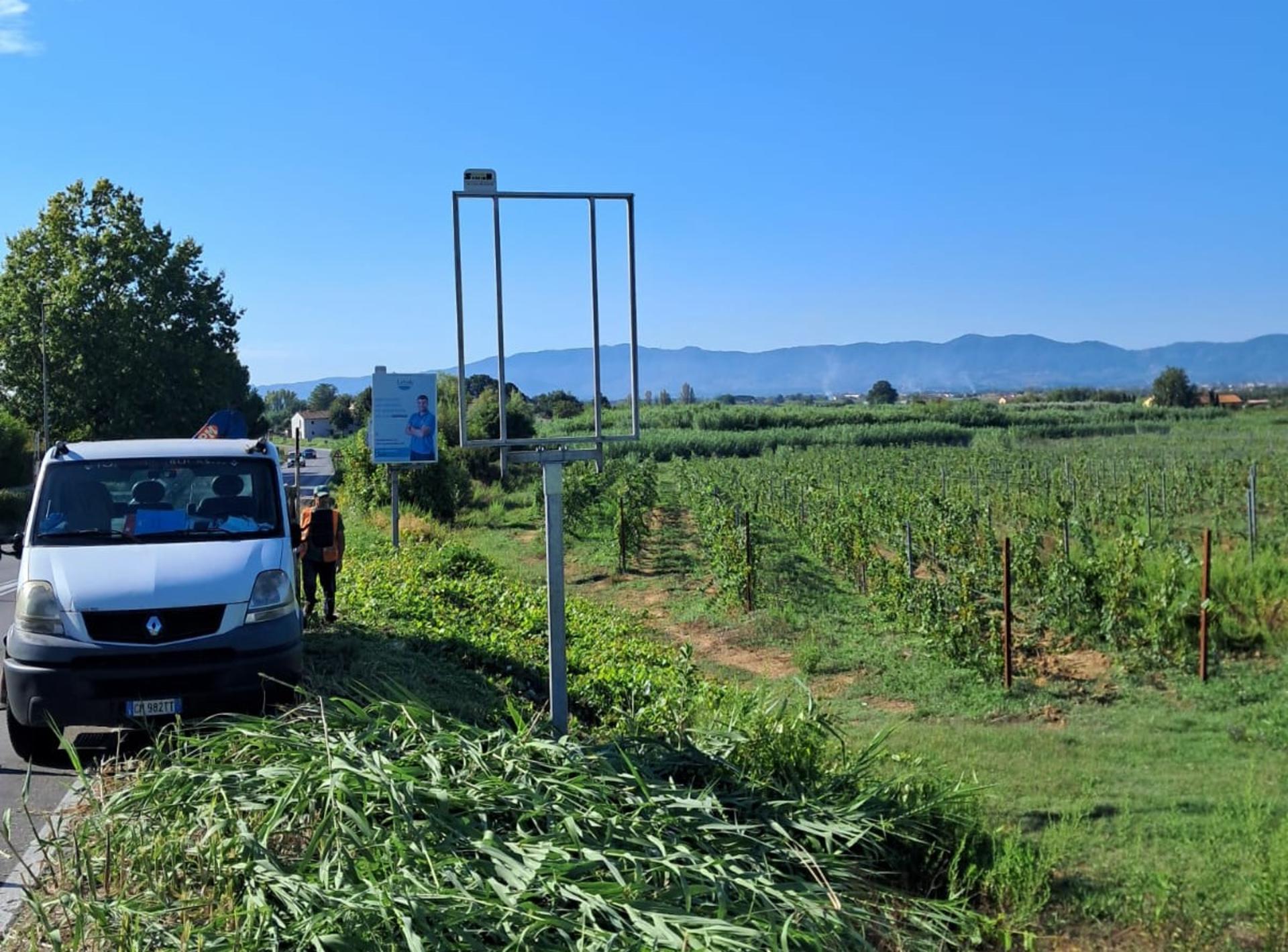 Impianto cartellonistica a Montale