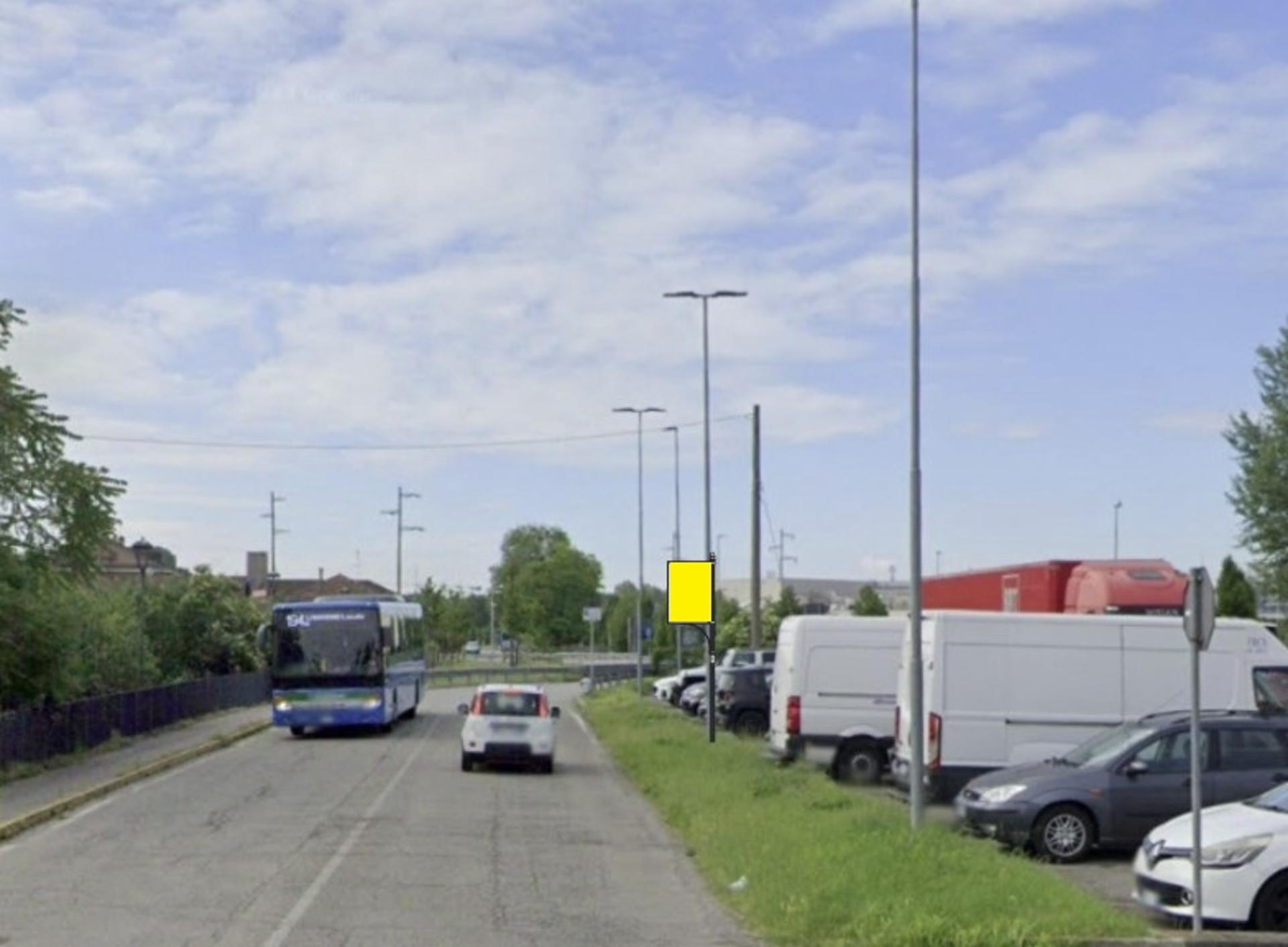 Impianto a VIA Milano 60 m prima di rotatoria Scalo Milano  Locate di Triulzi