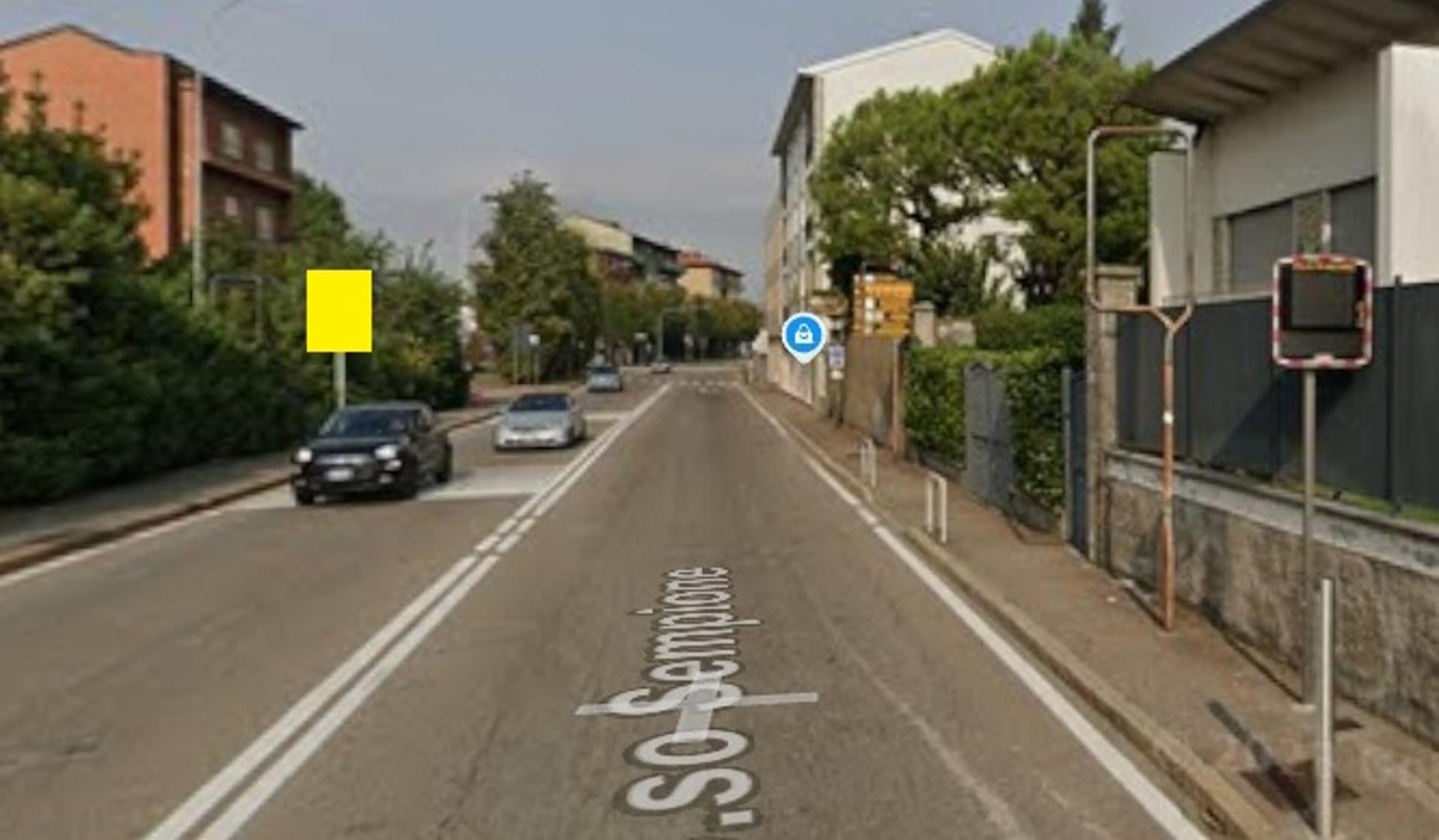 Impianto CARTELLONISTICA a Parabiago, in zona Maltobacco