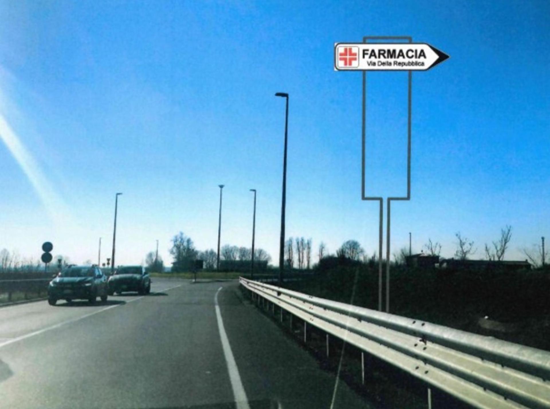 Impianto frecce / preinsegne a Verdello