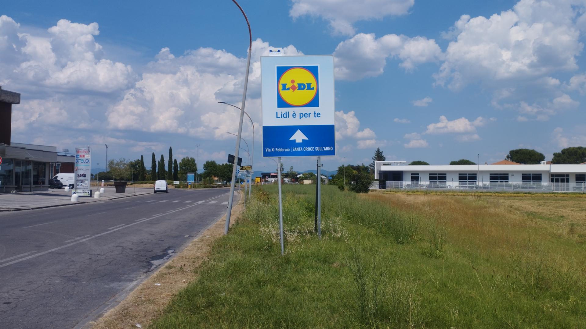 Impianto cartellonistica a Santa Croce sull'Arno