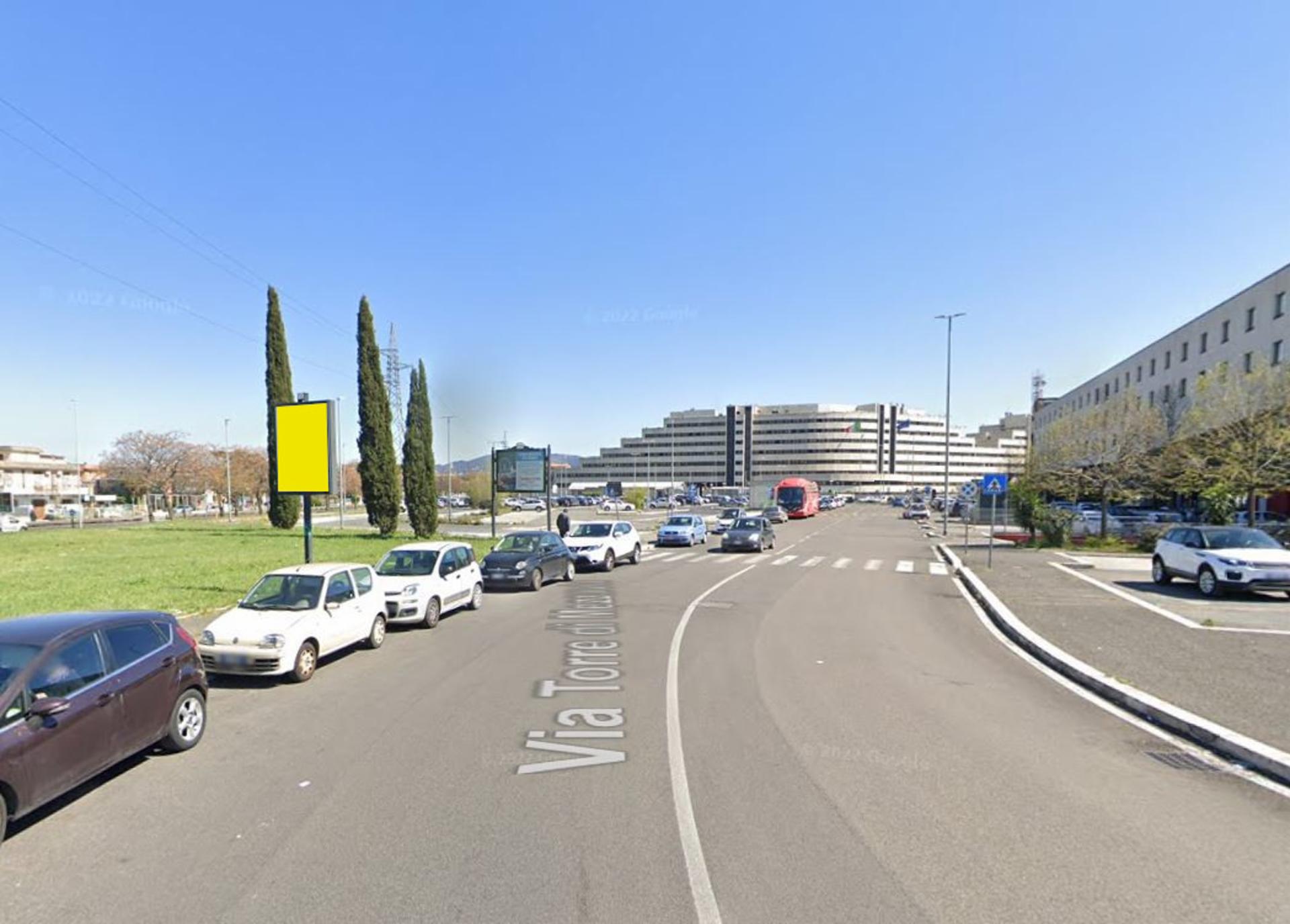 Impianto CARTELLONISTICA a Roma, in zona MAX&Co.
