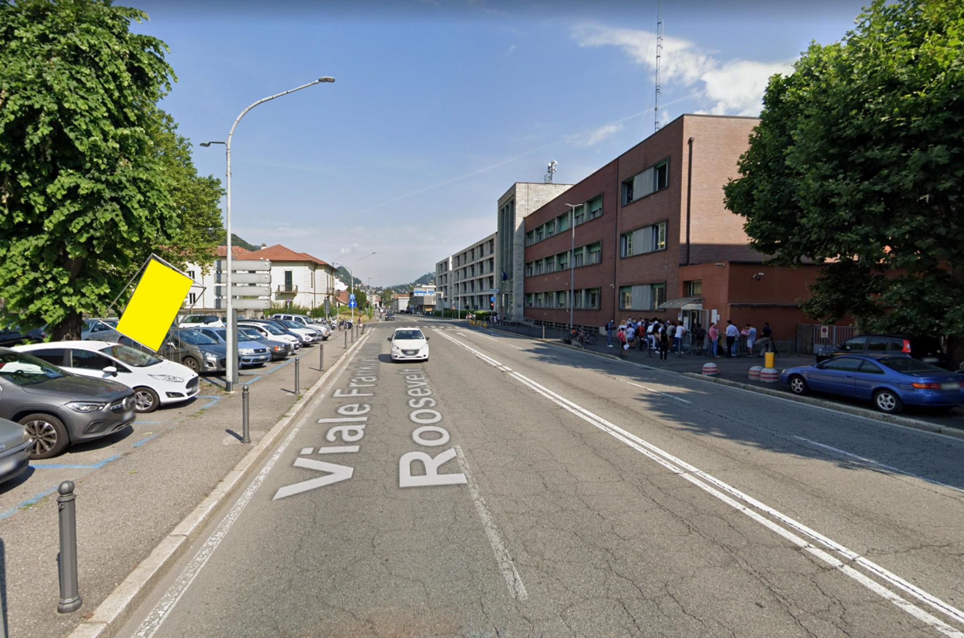 Impianto STENDARDO a Como, in zona Dimensione Arredamento