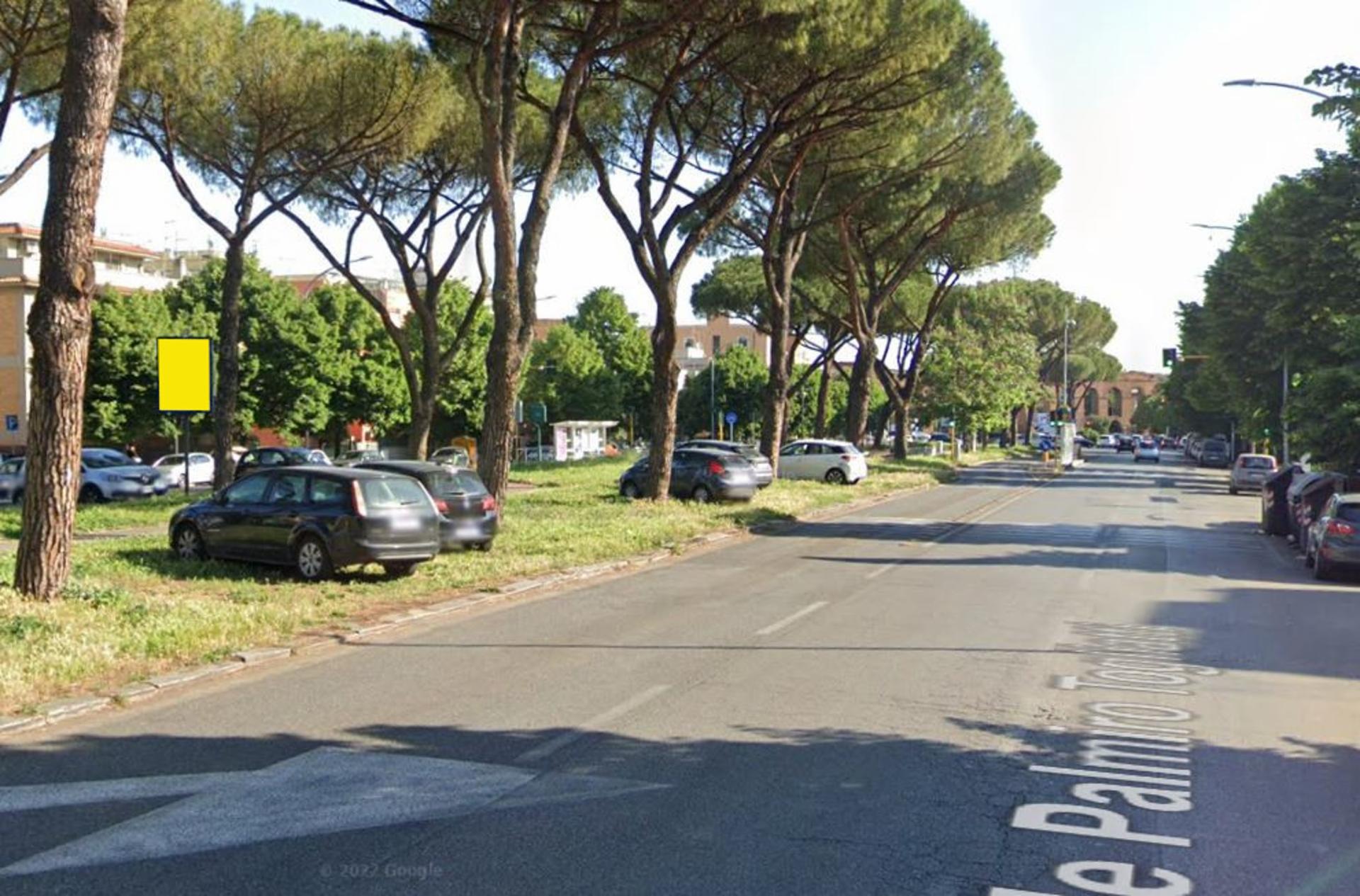 Impianto CARTELLONISTICA a Roma, in zona Lidl