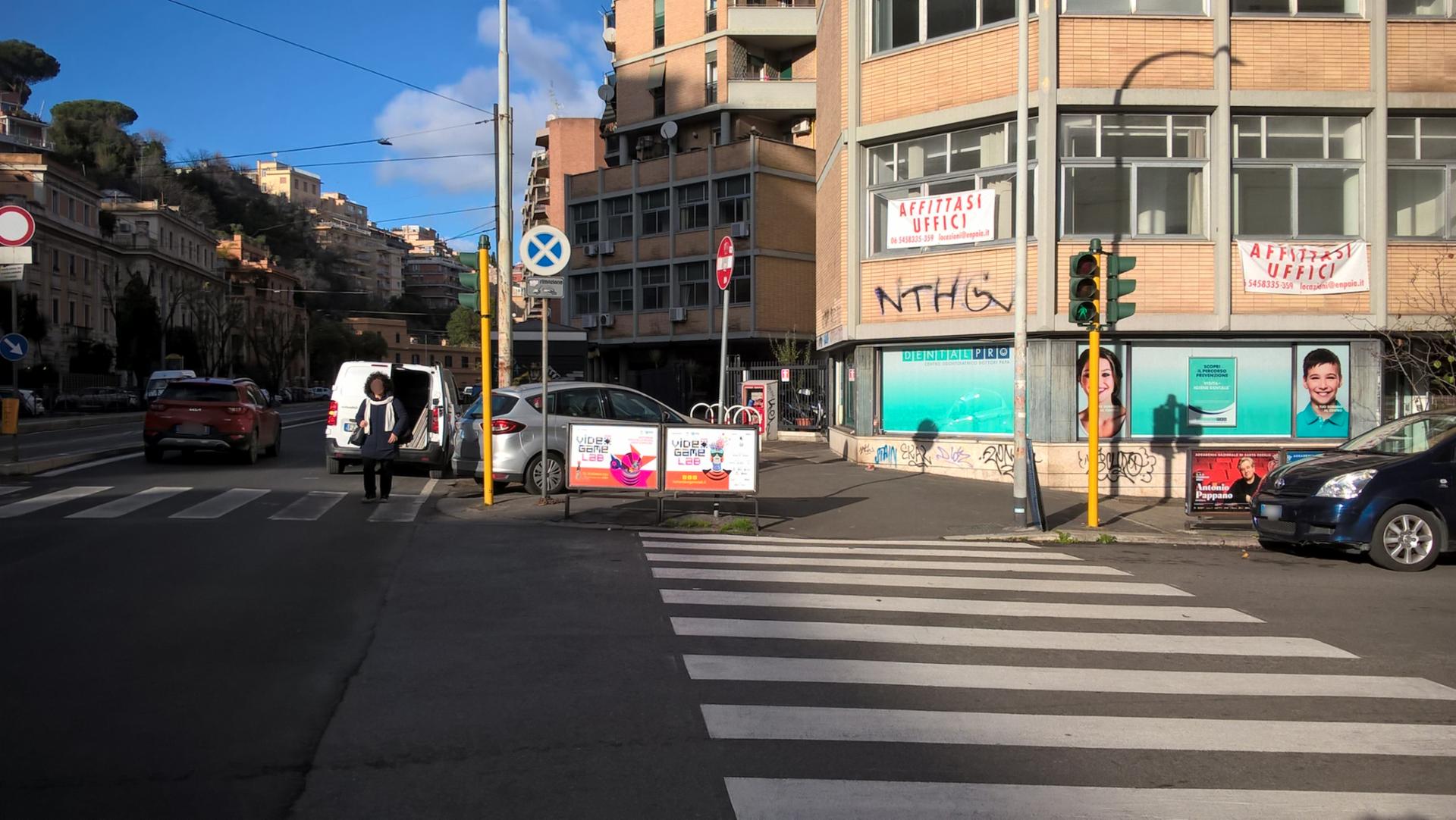 Impianto a VIALE TRASTEVERE - ang. Via Pascarella (lt. Nord)  Roma