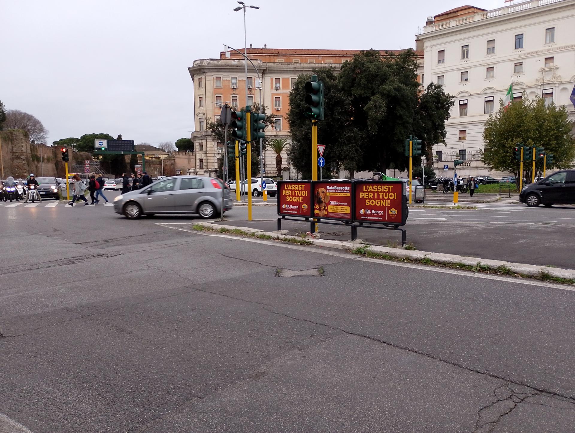 Impianto a VIALE DEL POLICLINICO - fr. Viale Castro Pretorio  Roma