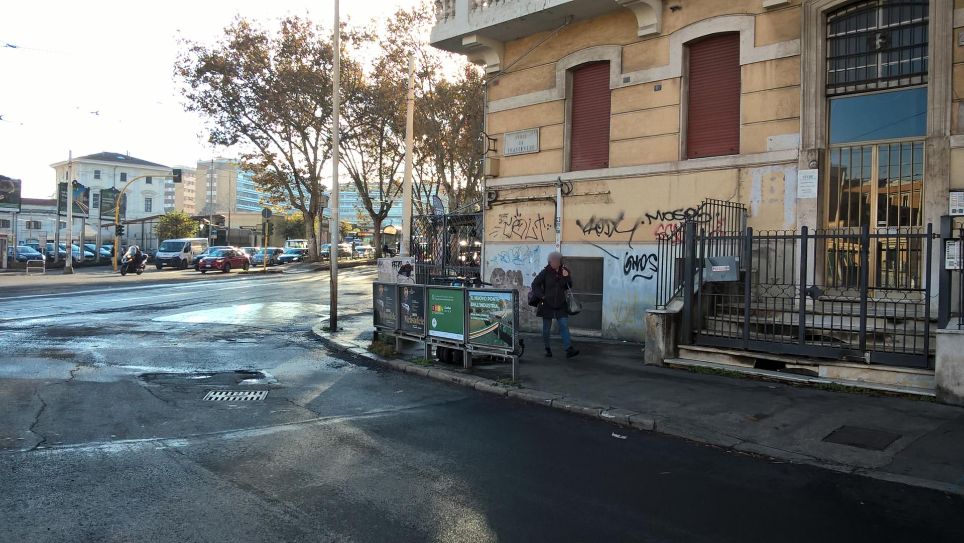 Impianto a VIALE TRASTEVERE - ang. Circonvallazione Gianicolense (dx)  Roma
