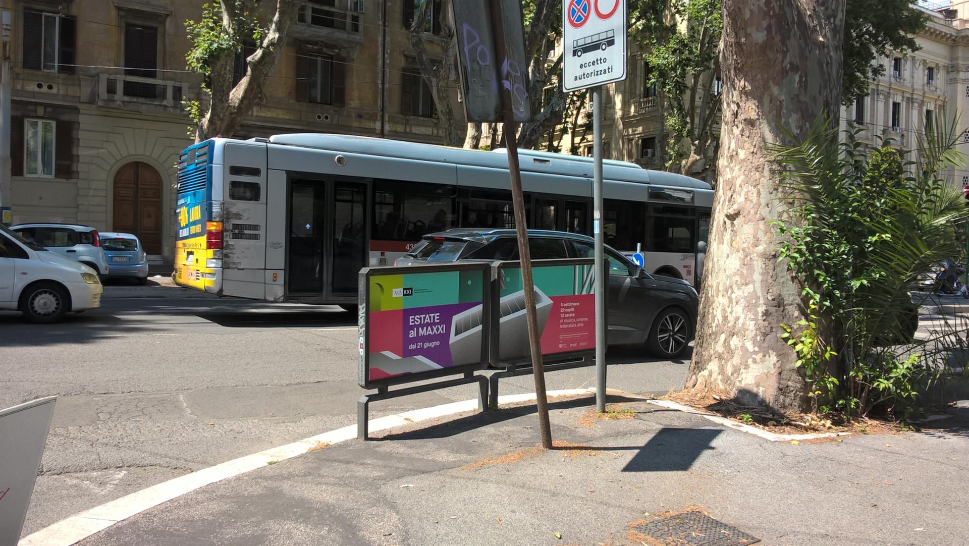Impianto a VIALE TRASTEVERE - ang. Piazza B. da Feltre (lt. Nord)  Roma