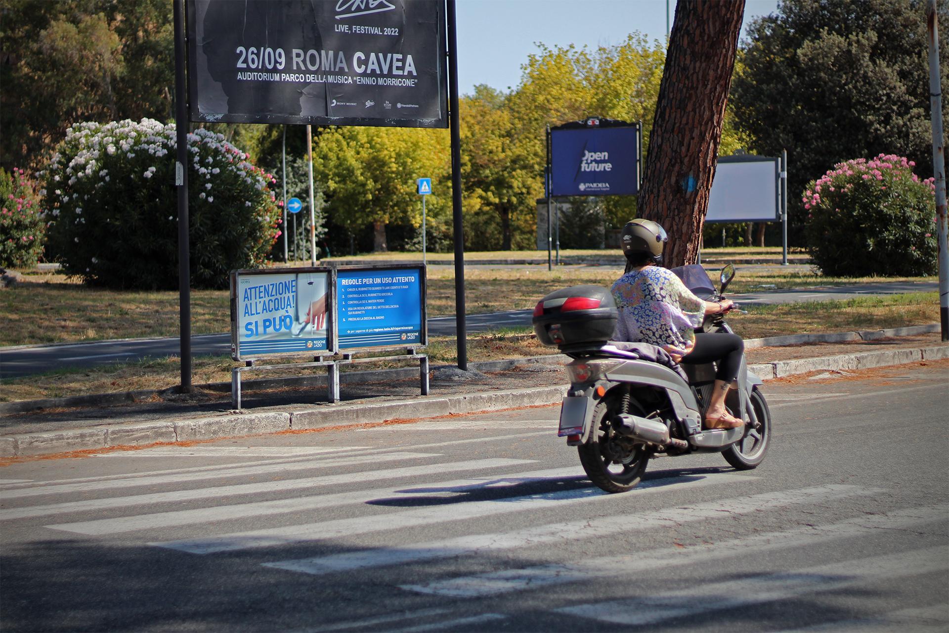 Impianto a VIA DE COUBERTIN - ang. Via Nedo Nadi (Palazzetto dello Sport)  Roma