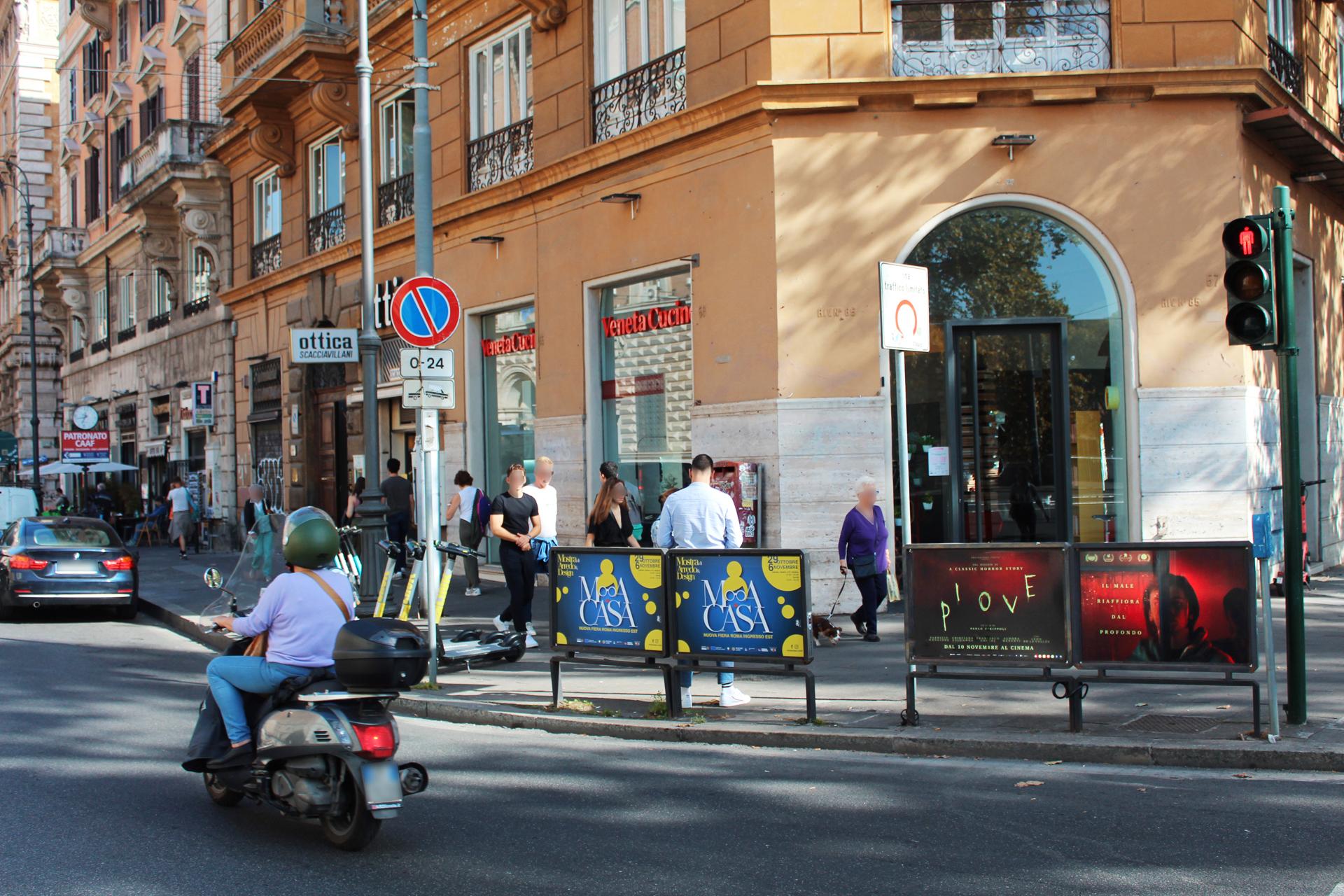 Impianto a VIA ARENULA - ang. Lungotevere Cenci (sx)  Roma