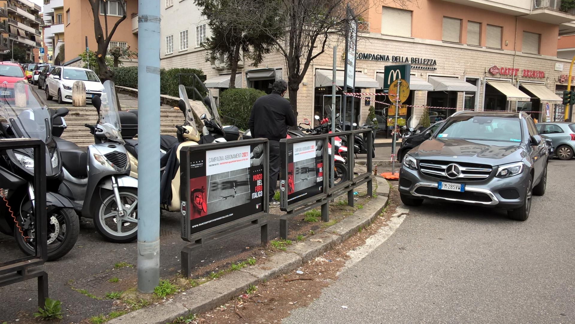 Impianto a PIAZZA PIO XI - ang. Via Marcello II (sx)  Roma