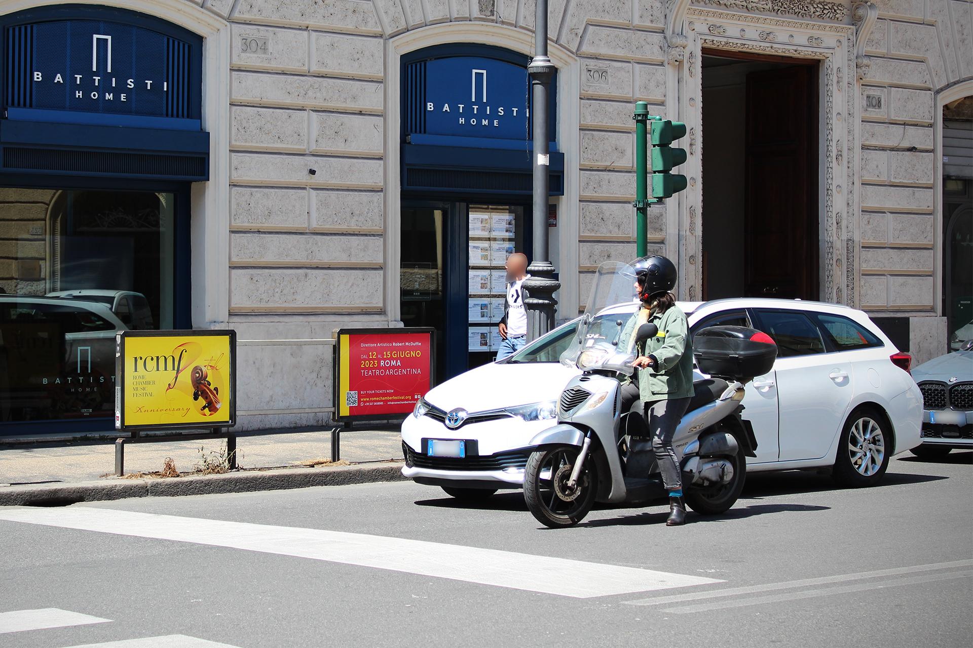 Impianto a CORSO VITTORIO EMANUELE II - ang. Via dei Cimatori (dx)  Roma