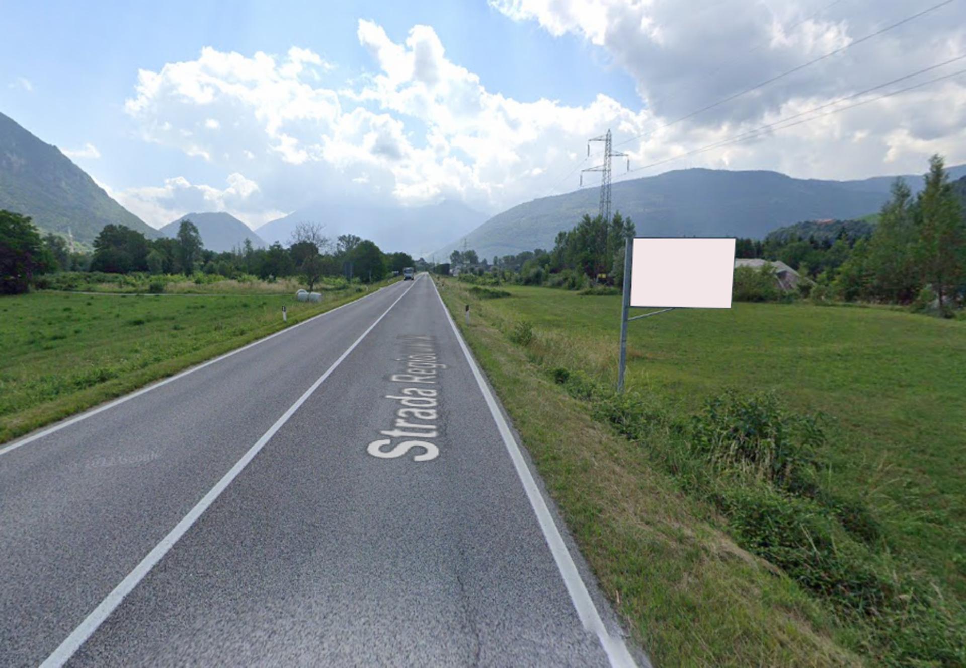 Impianto CARTELLONISTICA a Fonzaso, in zona Insomnia Pub