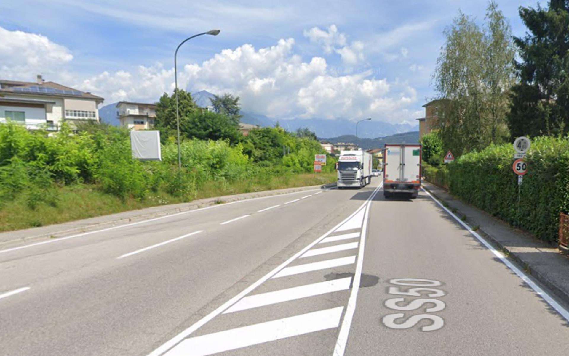 Impianto CARTELLONISTICA a Belluno, in zona kanguro Supermercato