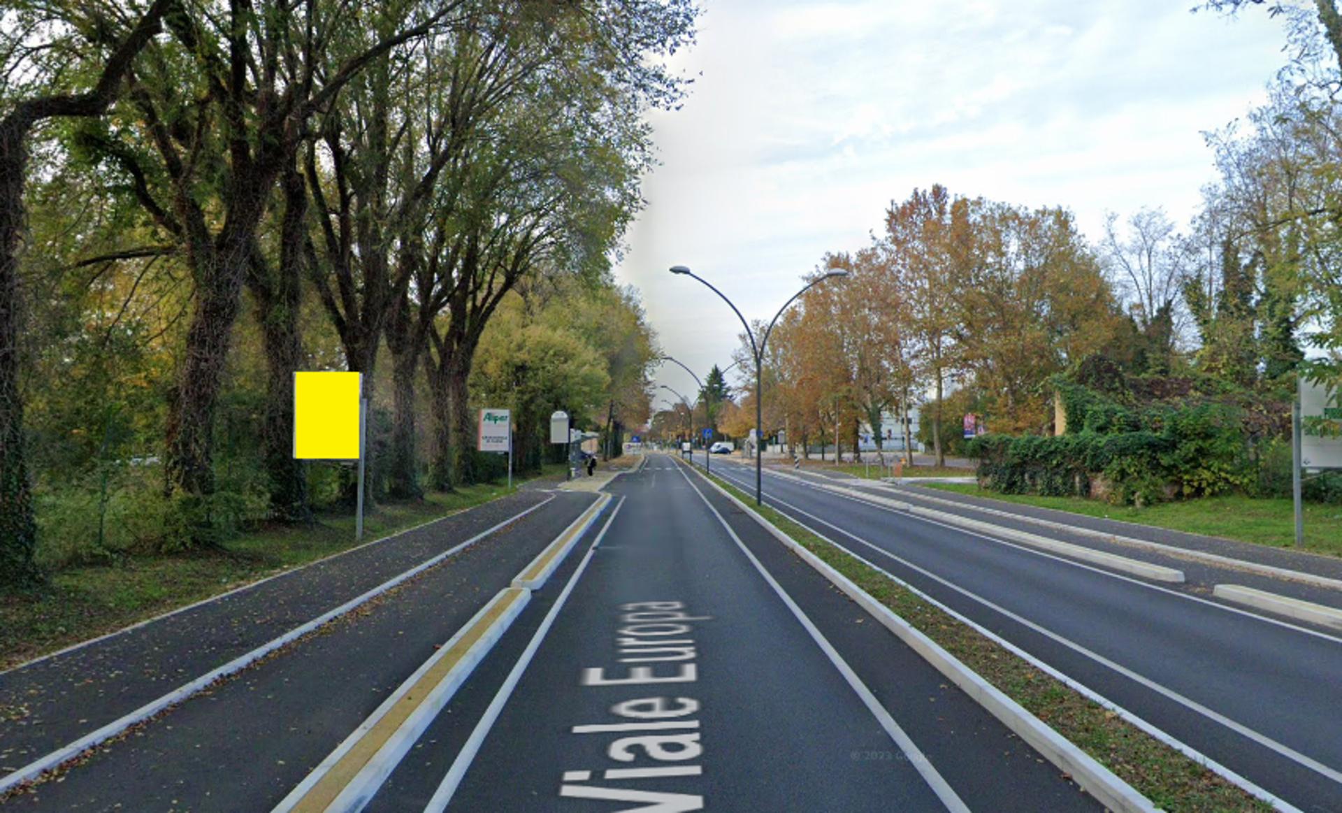 Impianto CARTELLONISTICA a Treviso, in zona Dema's