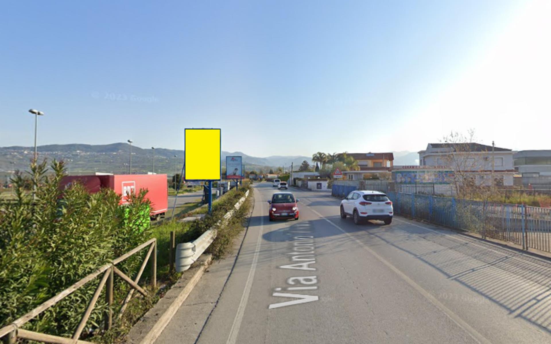 Impianto POSTER a Montecorvino Pugliano, in zona Decathlon