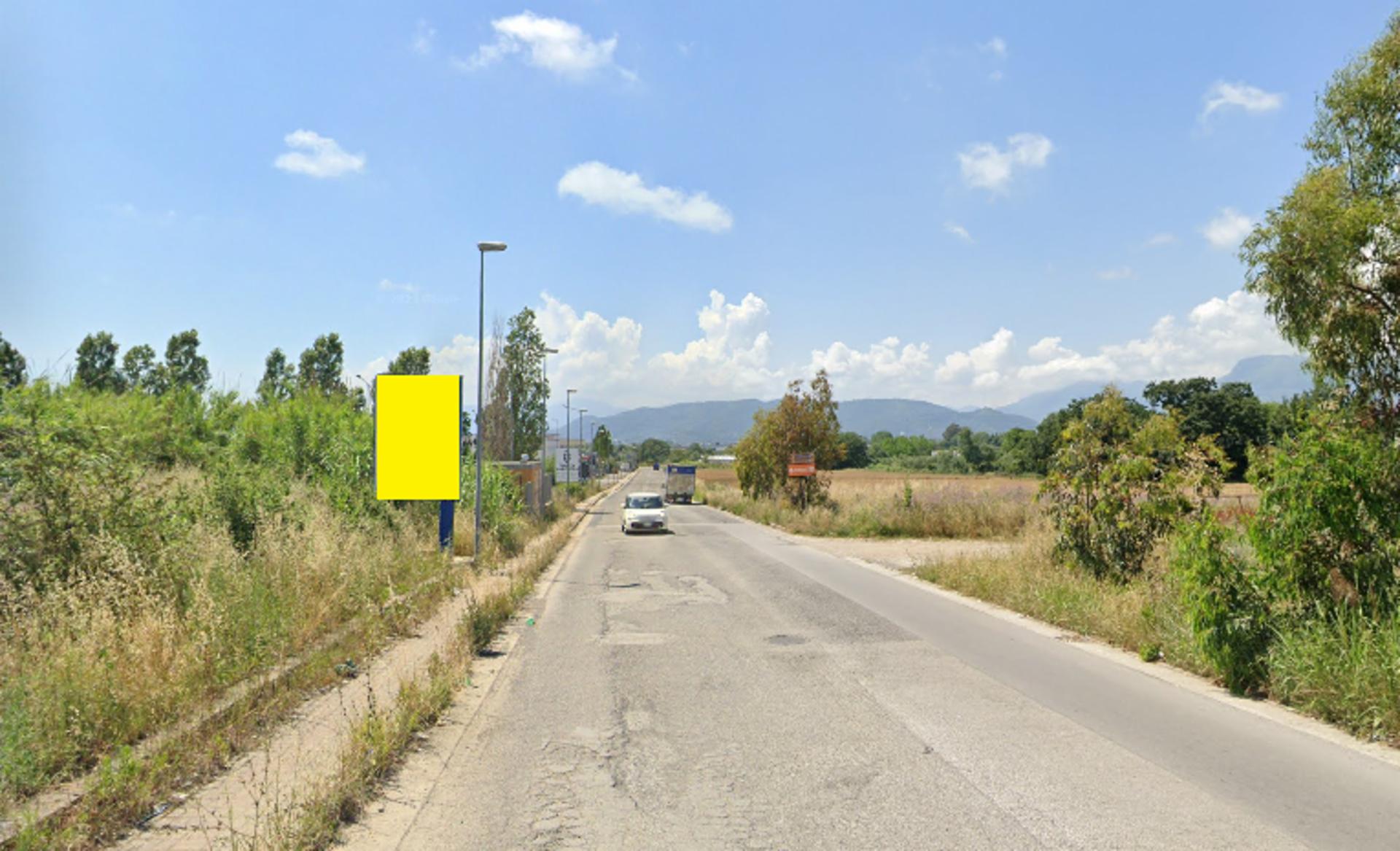 Impianto POSTER a Montecorvino Pugliano, in zona Decathlon