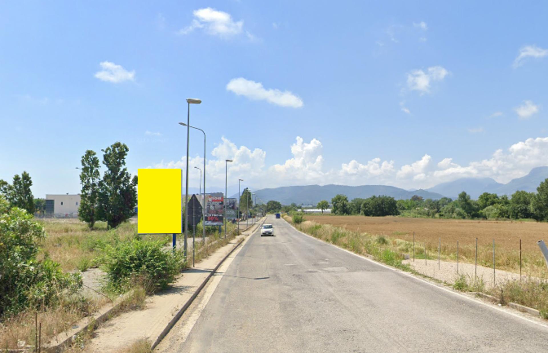 Impianto POSTER a Montecorvino Pugliano, in zona Decathlon