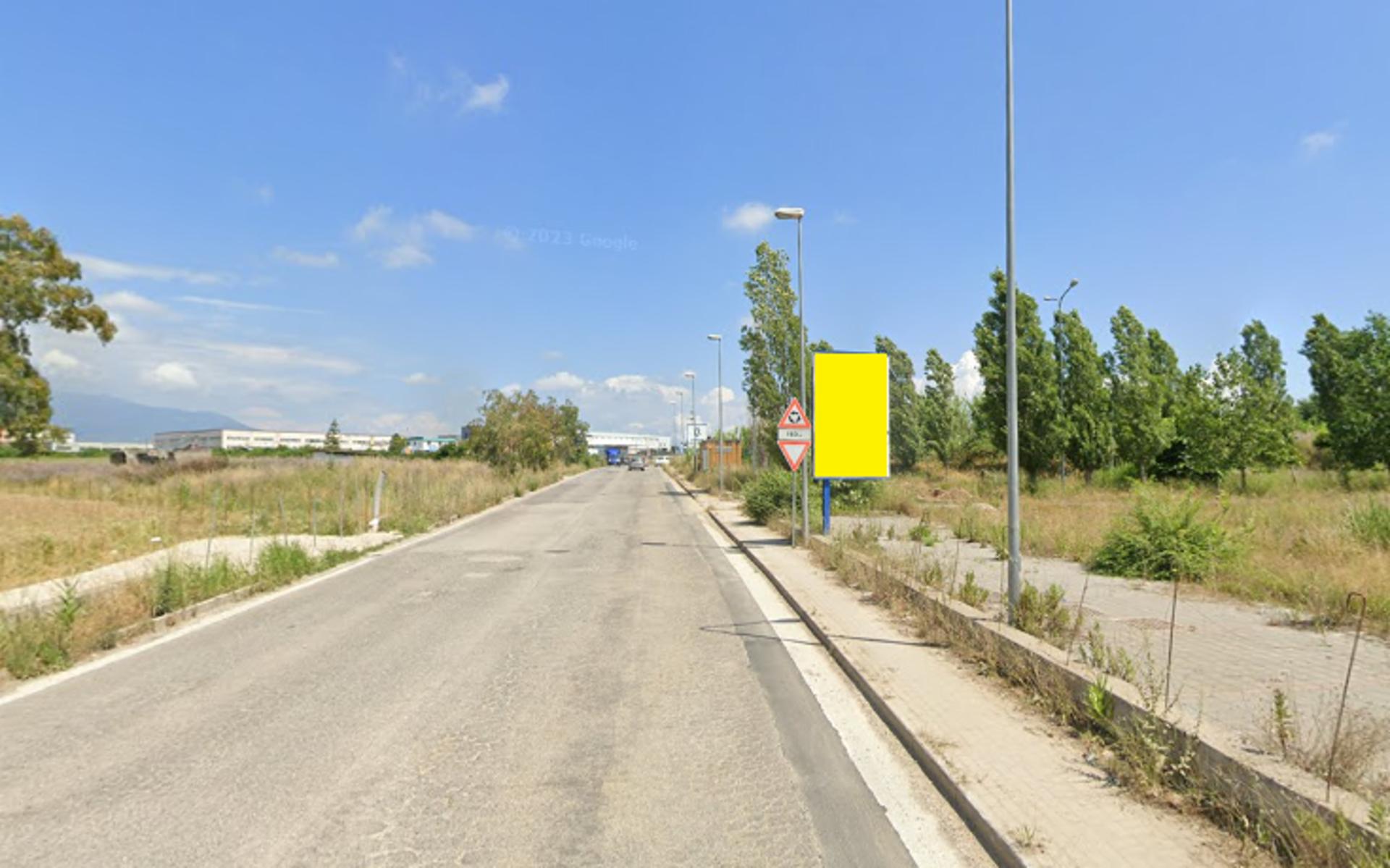 Impianto POSTER a Montecorvino Pugliano, in zona Decathlon