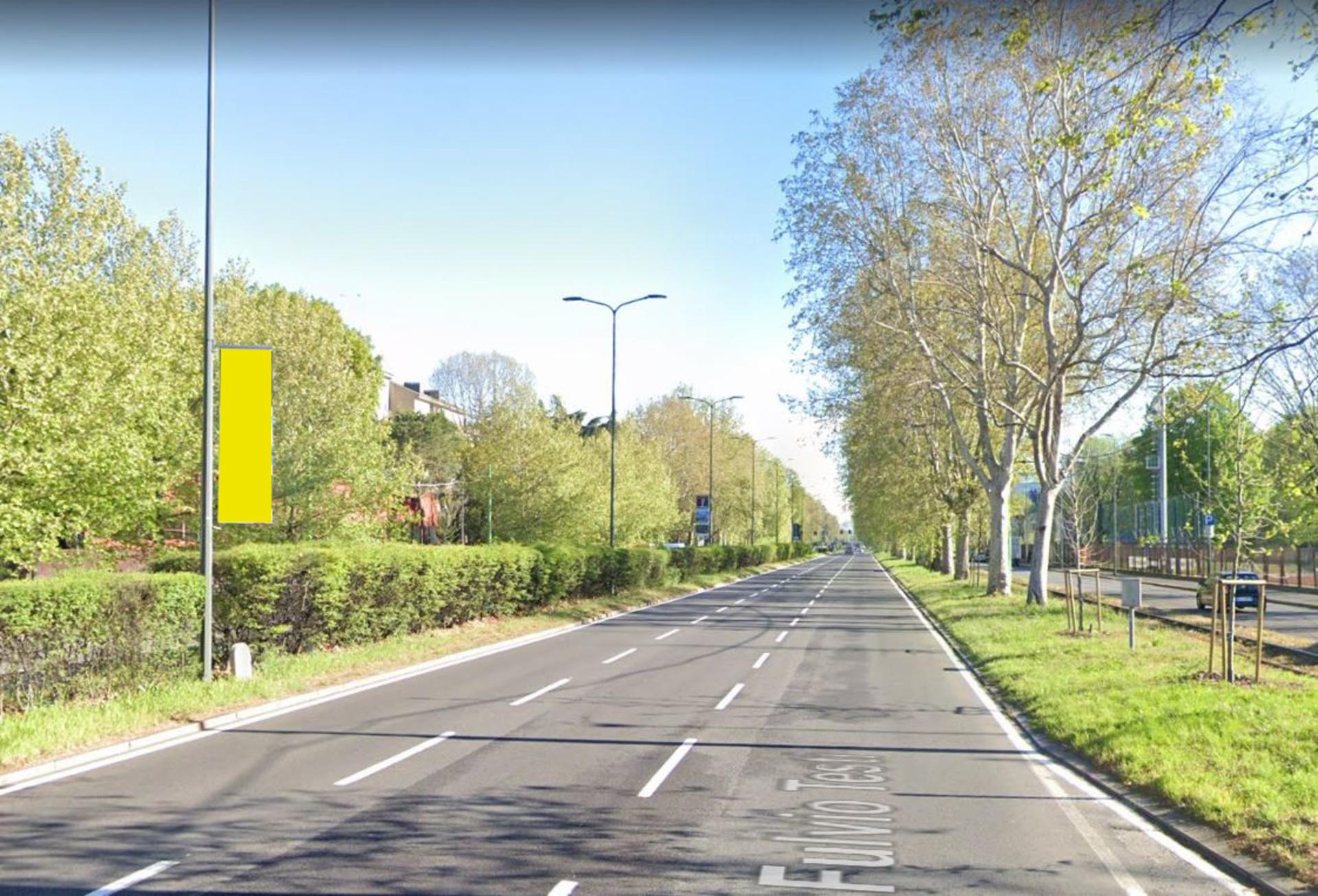 Impianto VERTICAL BANNER a Milano, in zona Mission