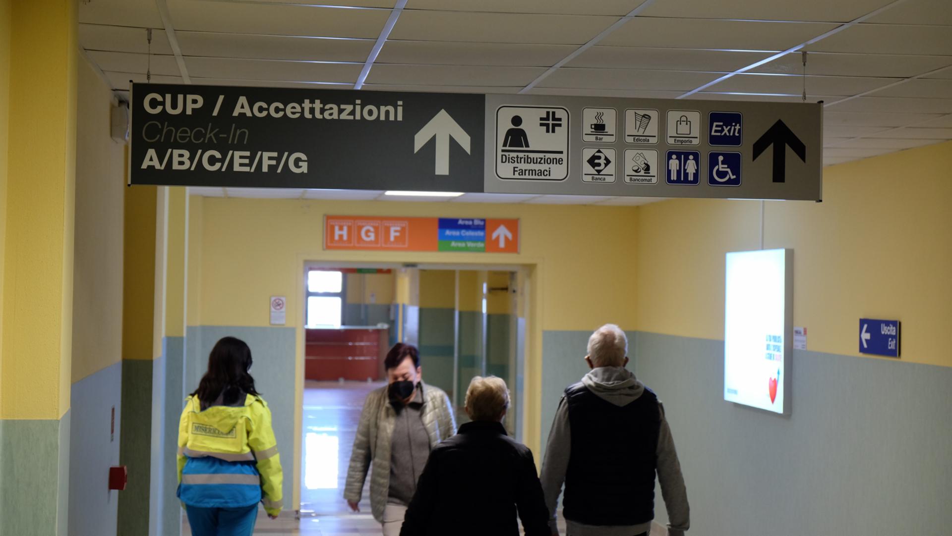 Impianto a Ospedale di Cisanello-Corridoio centrale verso Oculistica  Pisa