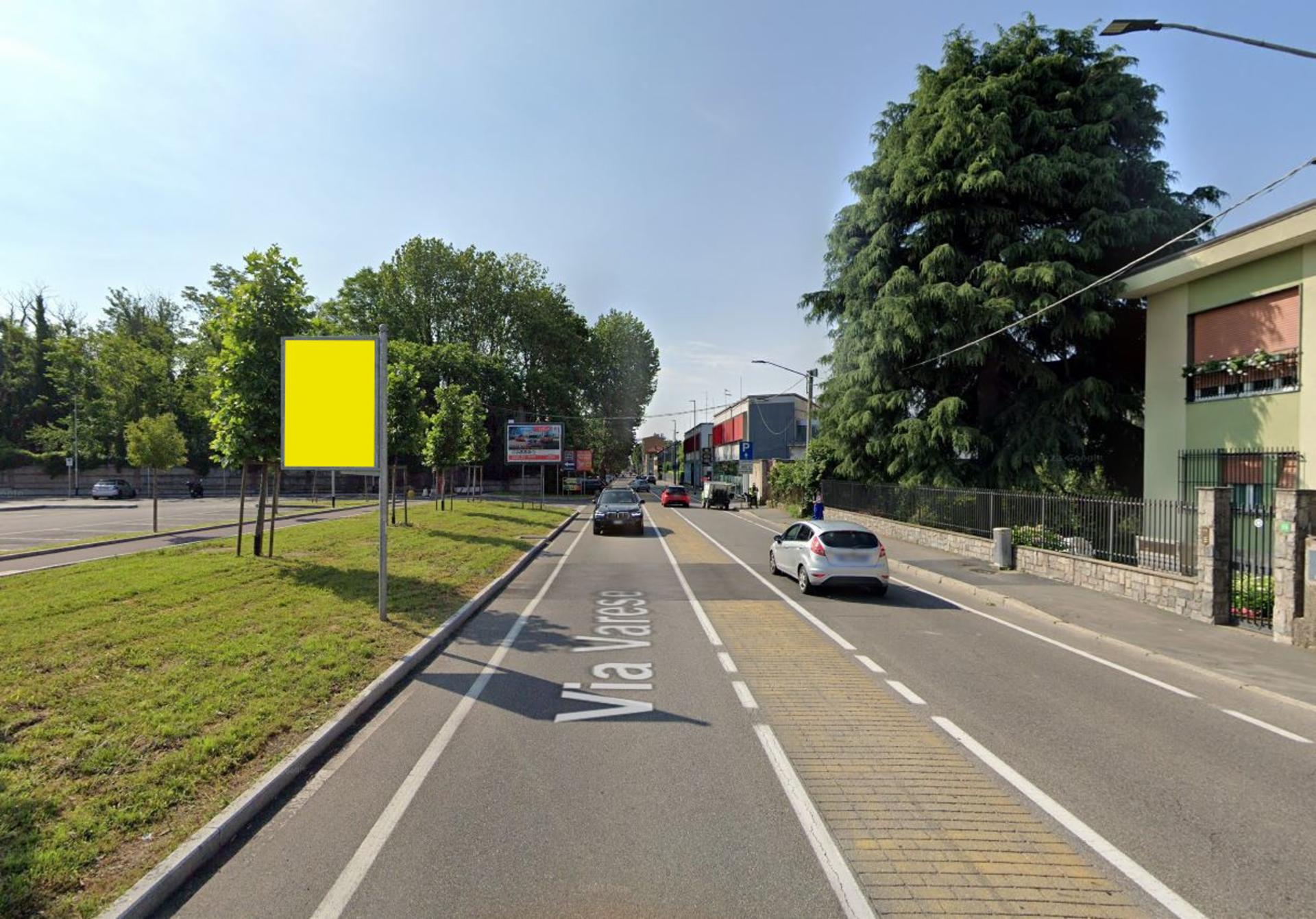 Impianto CARTELLONISTICA a Saronno, in zona Four Seasons