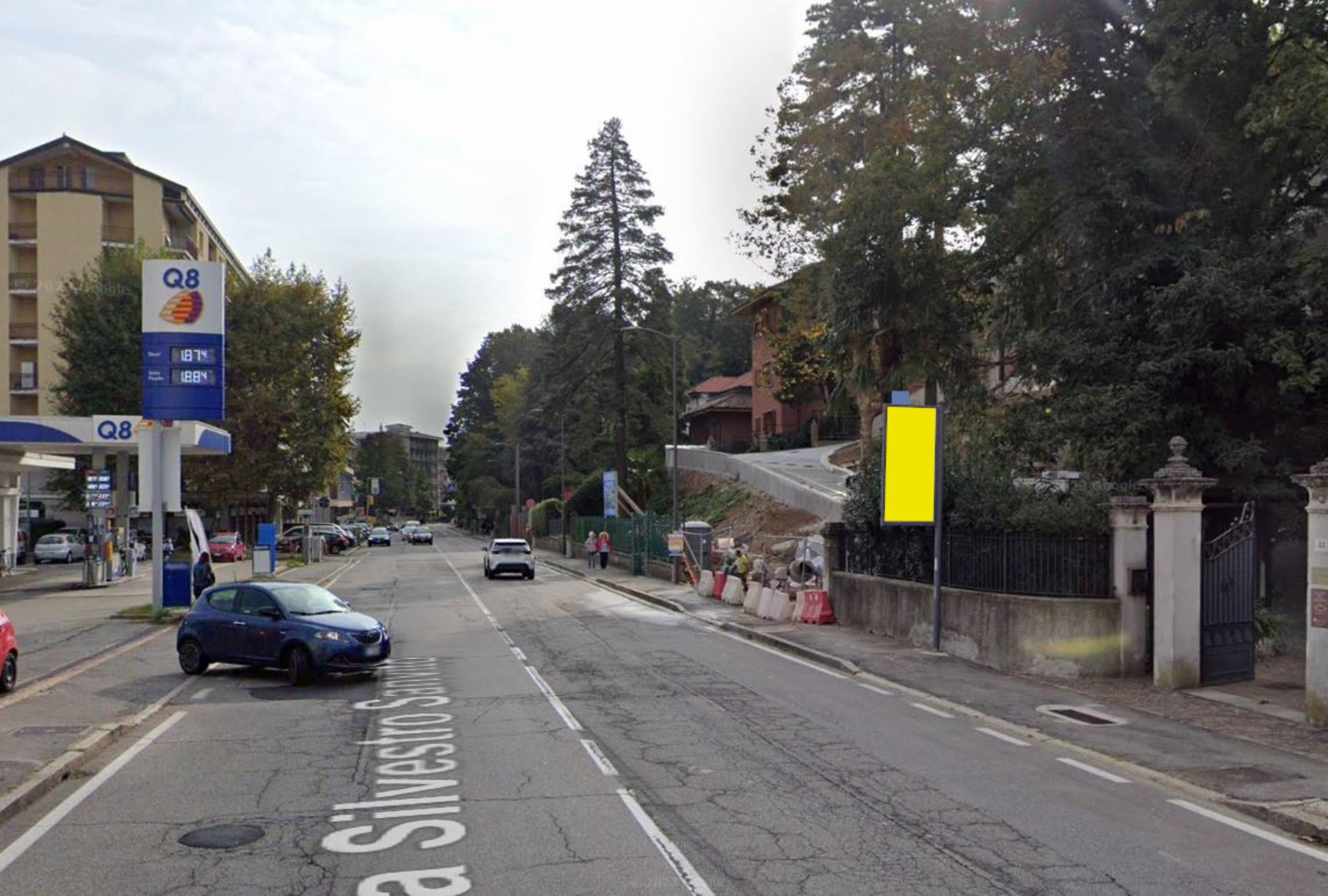 Impianto CARTELLONISTICA a Varese, in zona Ristorante cinese 99