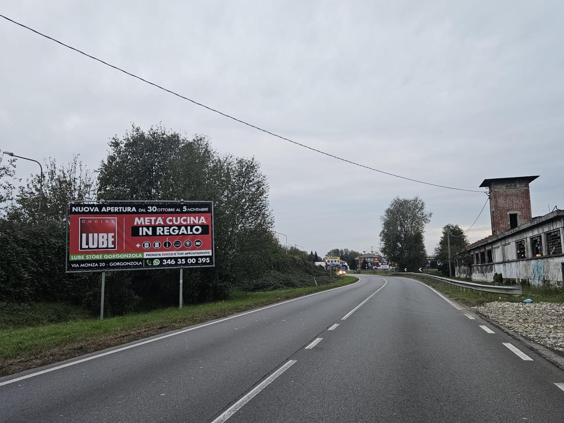 Impianto 6 X 3 a Melzo, in zona Parco Mascagni