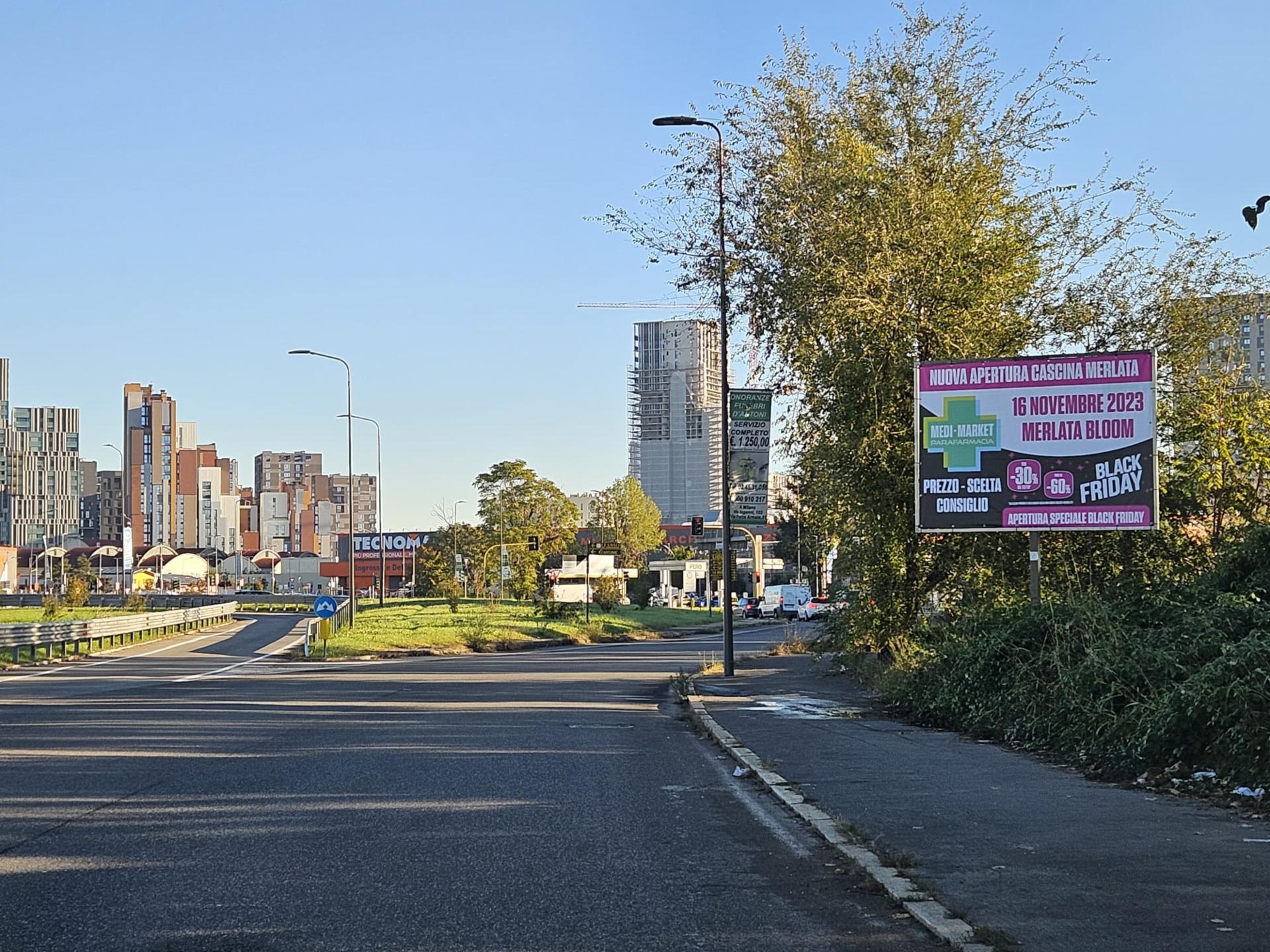 Impianto a VIA FRATELLI RIZZARDI DOPO USCITA PARK MOLINO DORINO  Milano