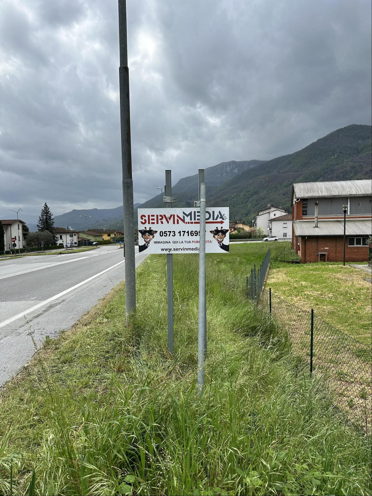 Impianto cartellonistica a Gallicano