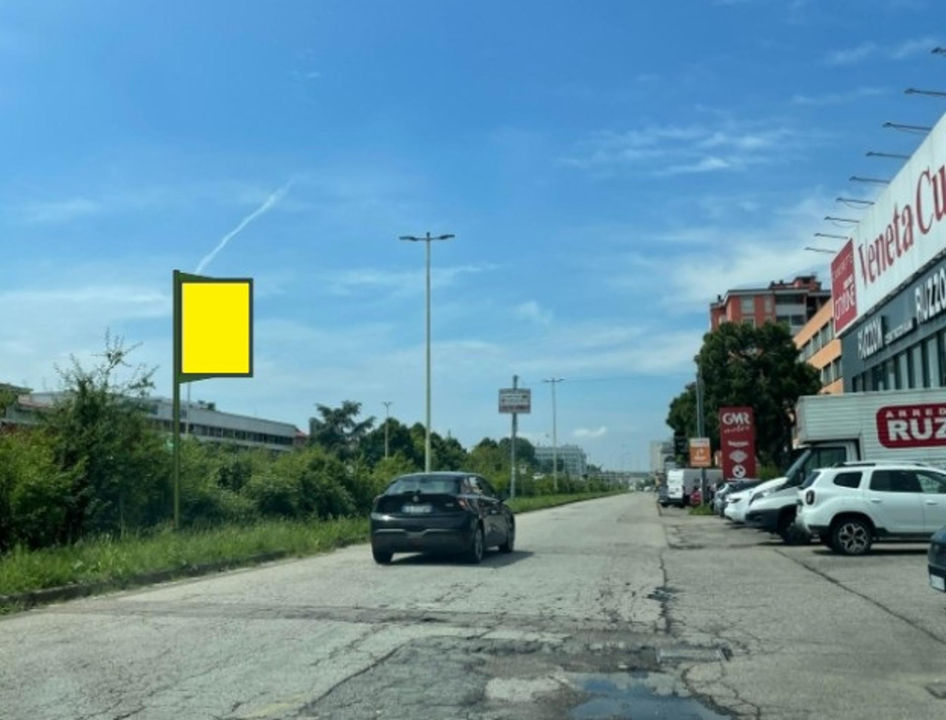 Impianto cartellonistica a Trezzano sul Naviglio