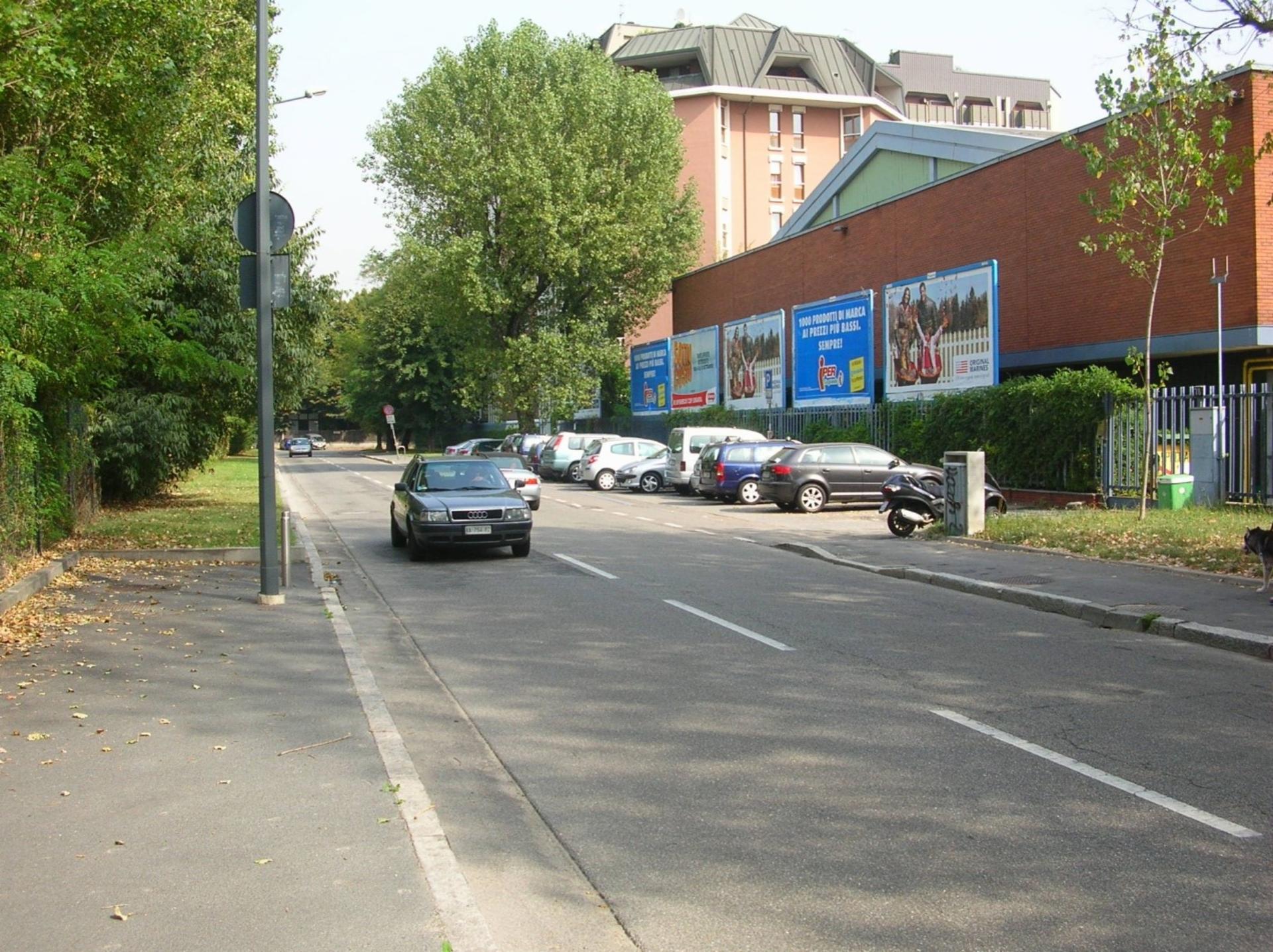 Impianto 6 X 3 a Milano, in zona Ippodromo La Maura