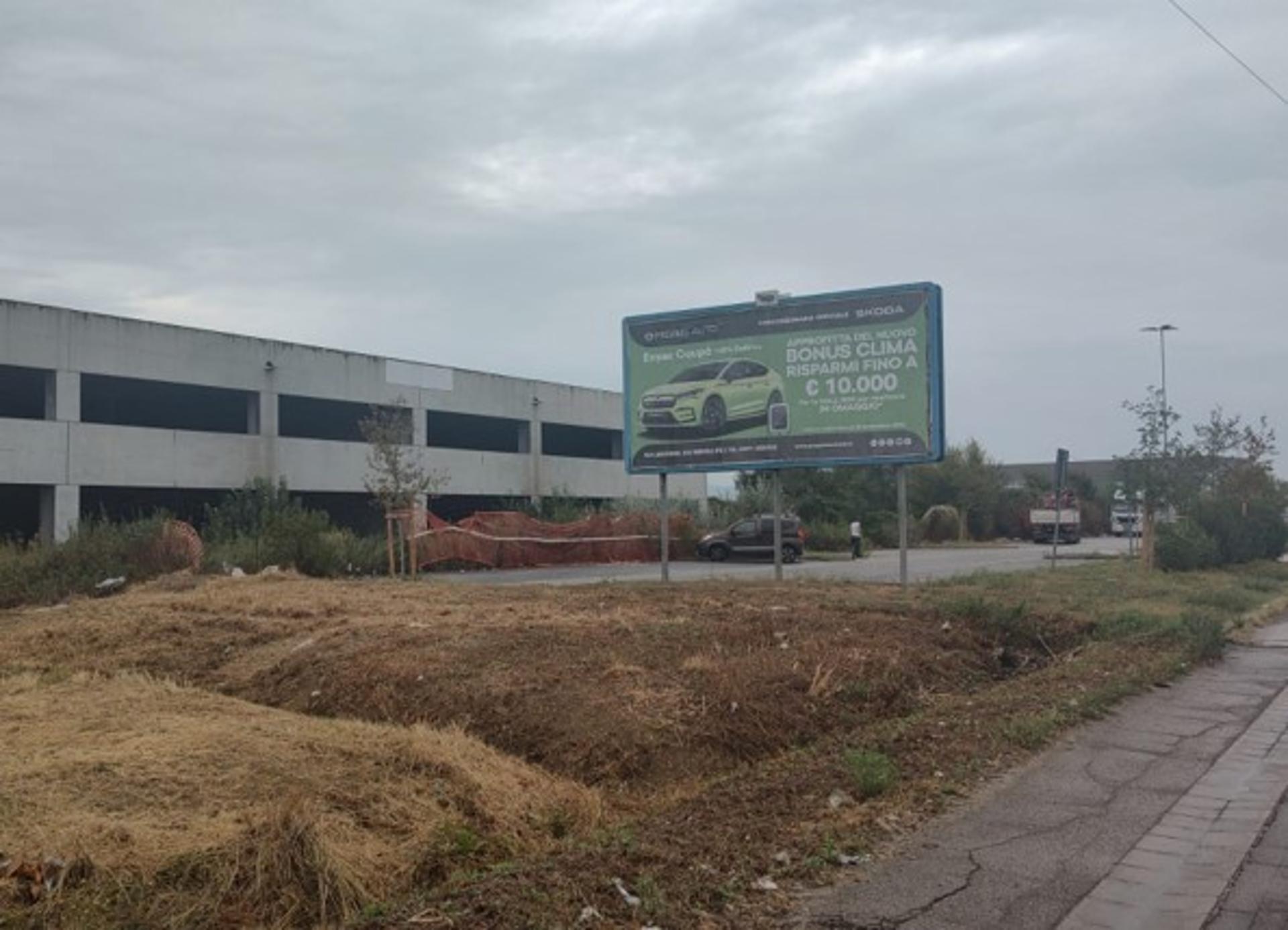 Impianto 6 X 3 a Empoli, in zona Namaste India