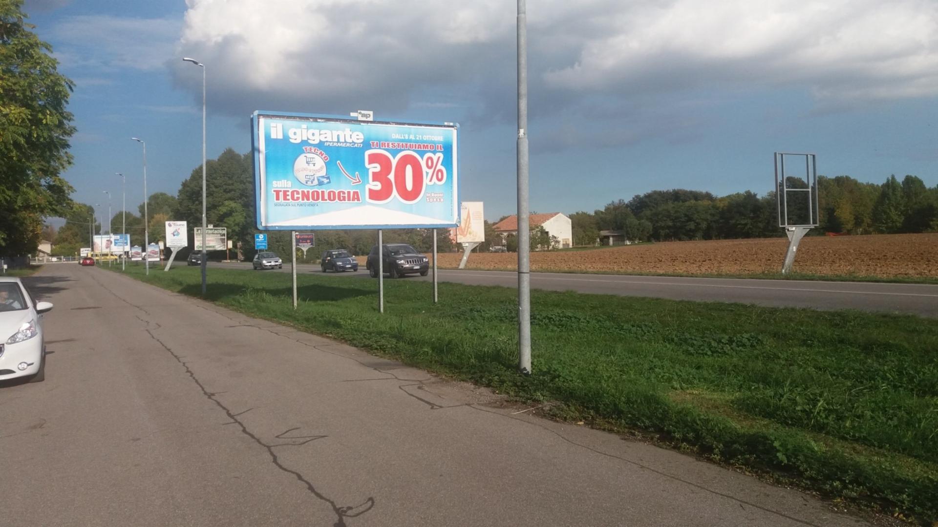 Impianto 6 X 3 a Mantova, in zona Il Gusto del Villaggio