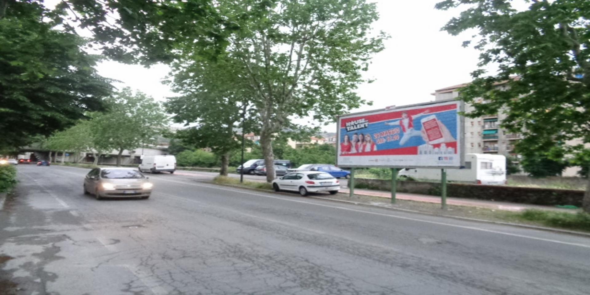 Impianto 6 X 3 a Savona, in zona Tezenis