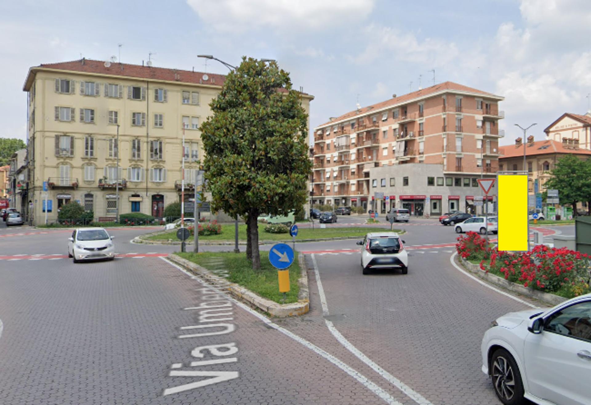 Impianto a PIAZZA I MAGGIO A LATO PARCHEGGIO  Asti