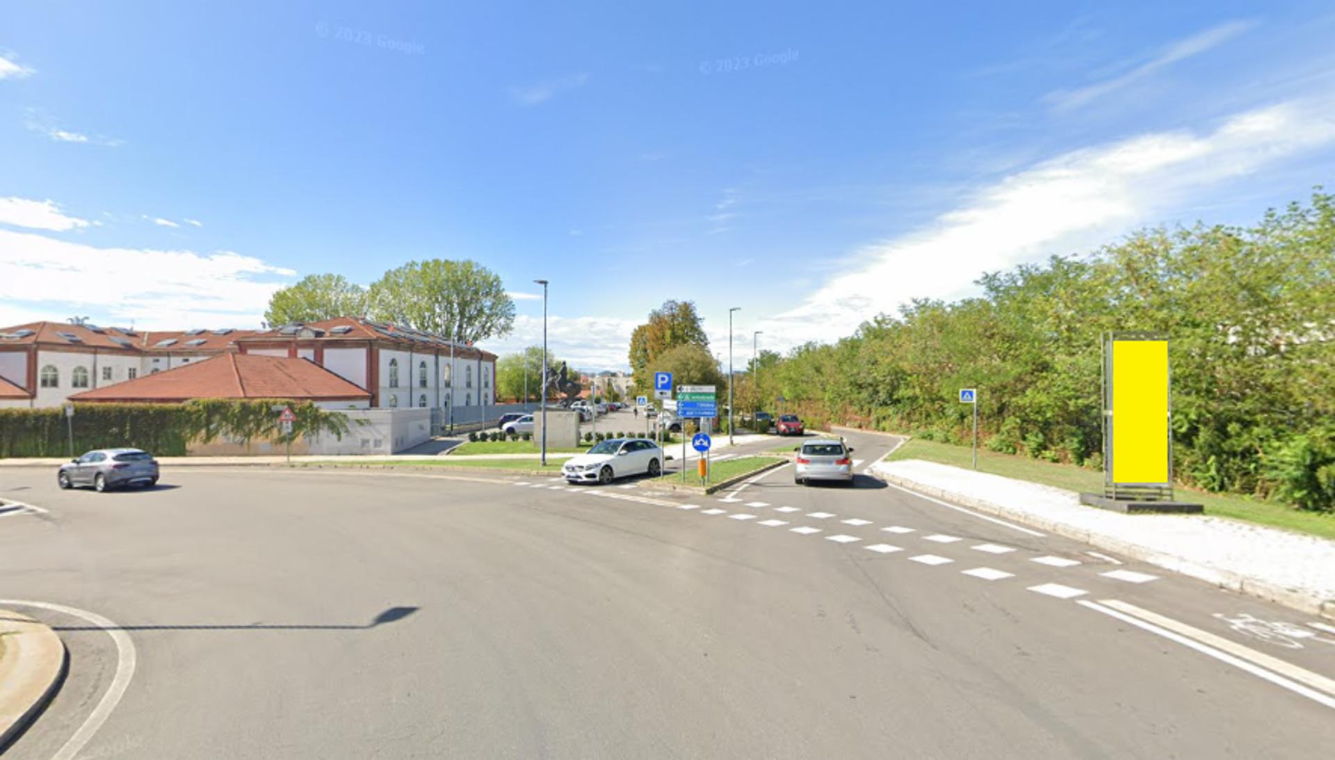 Impianto TOTEM a Alba, in zona Piazza Duomo