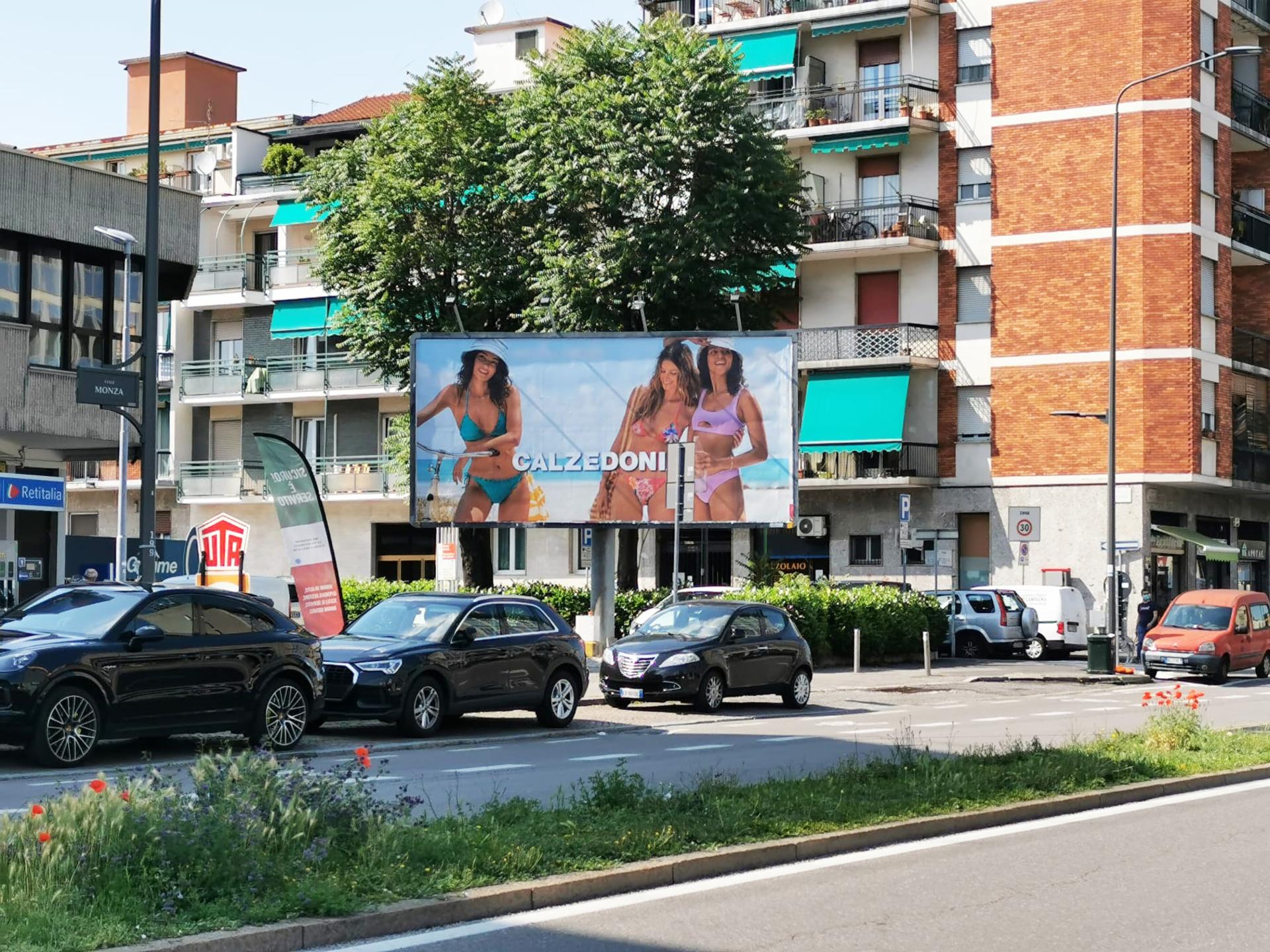 Impianto MEDI FORMATI a Milano, in zona Sushi Plus