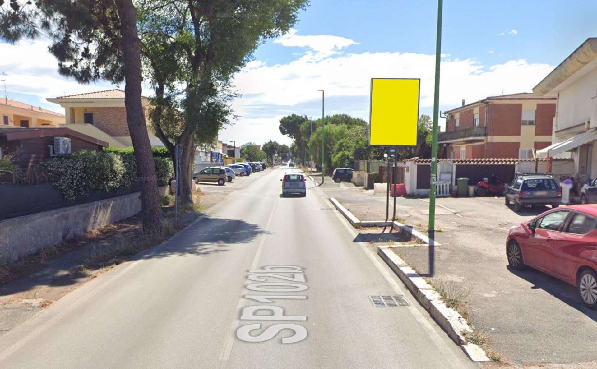 Impianto CARTELLONISTICA a Anzio, in zona Claudette Boutique