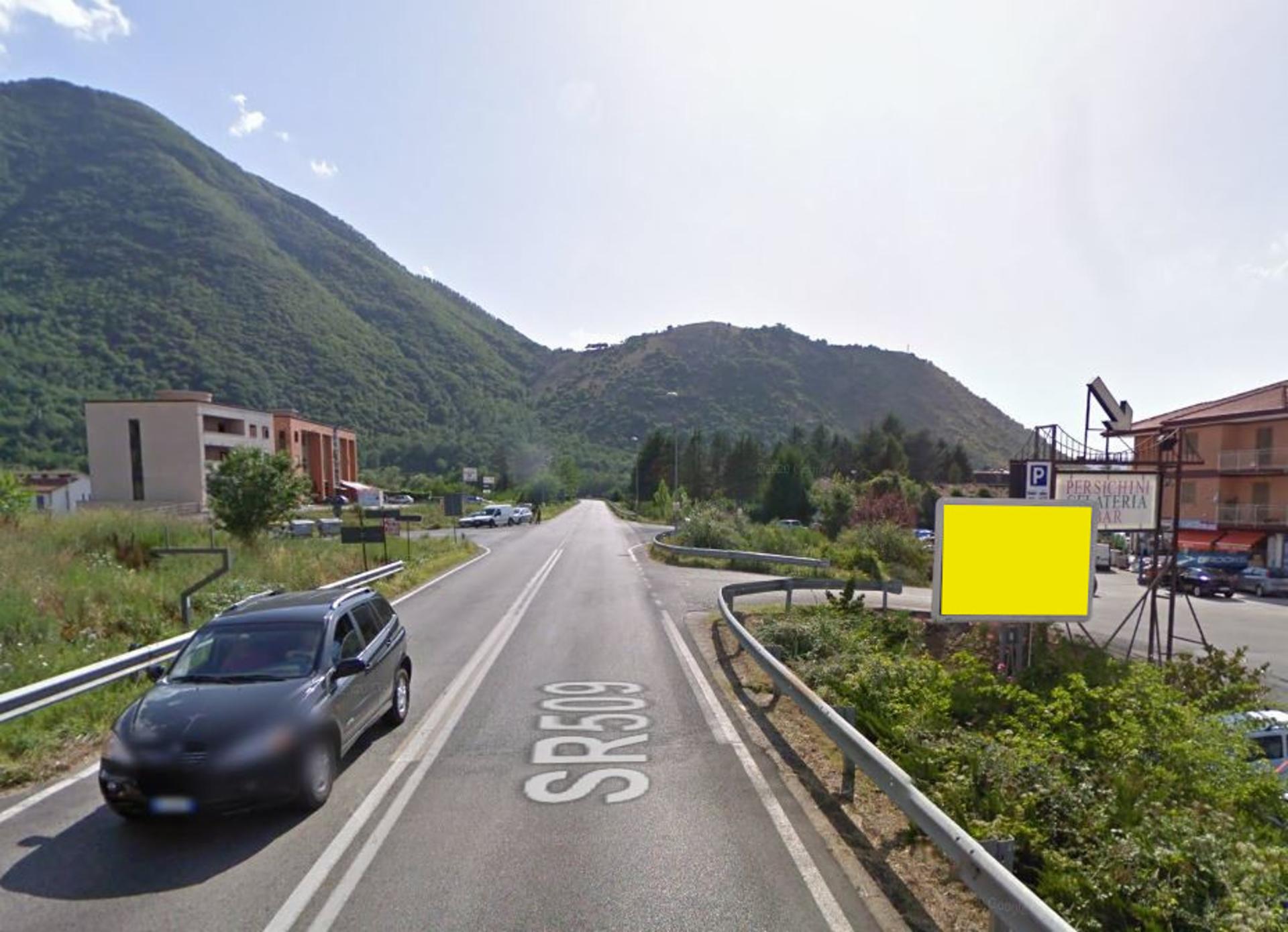 Impianto CARTELLONISTICA a Atina, in zona Gelateria Persichini