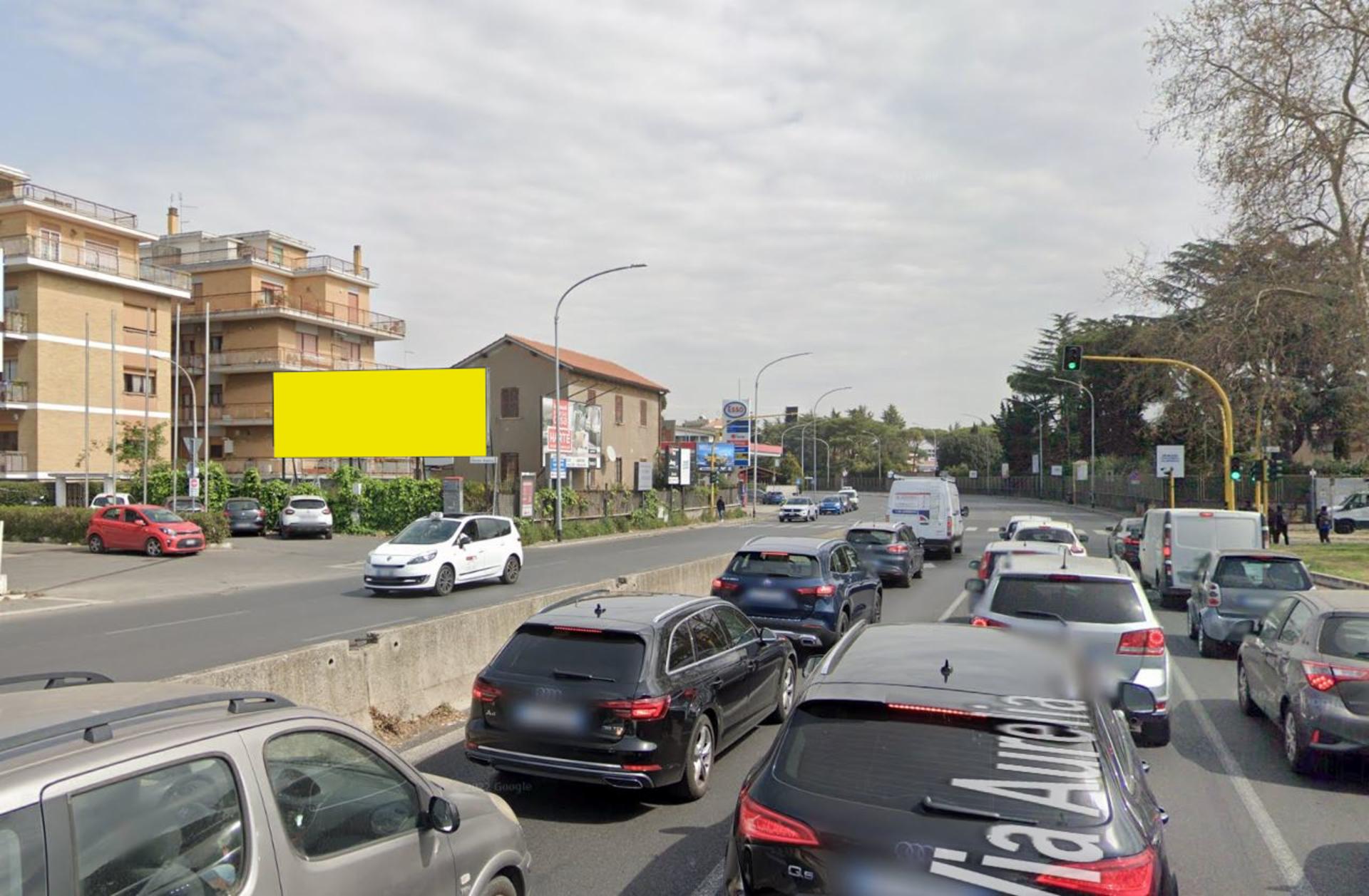 Impianto MAXI LED a Roma, in zona Burger King